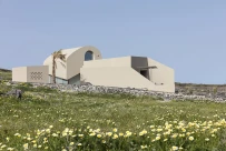 kapsimalis-architects-monolithus-in-finikia--santorini-private-houses-archello.1694981239.6023.jpg