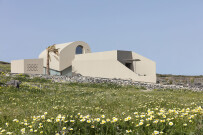 kapsimalis-architects-monolithus-in-finikia--santorini-private-houses-archello.1694981239.6023.jpg