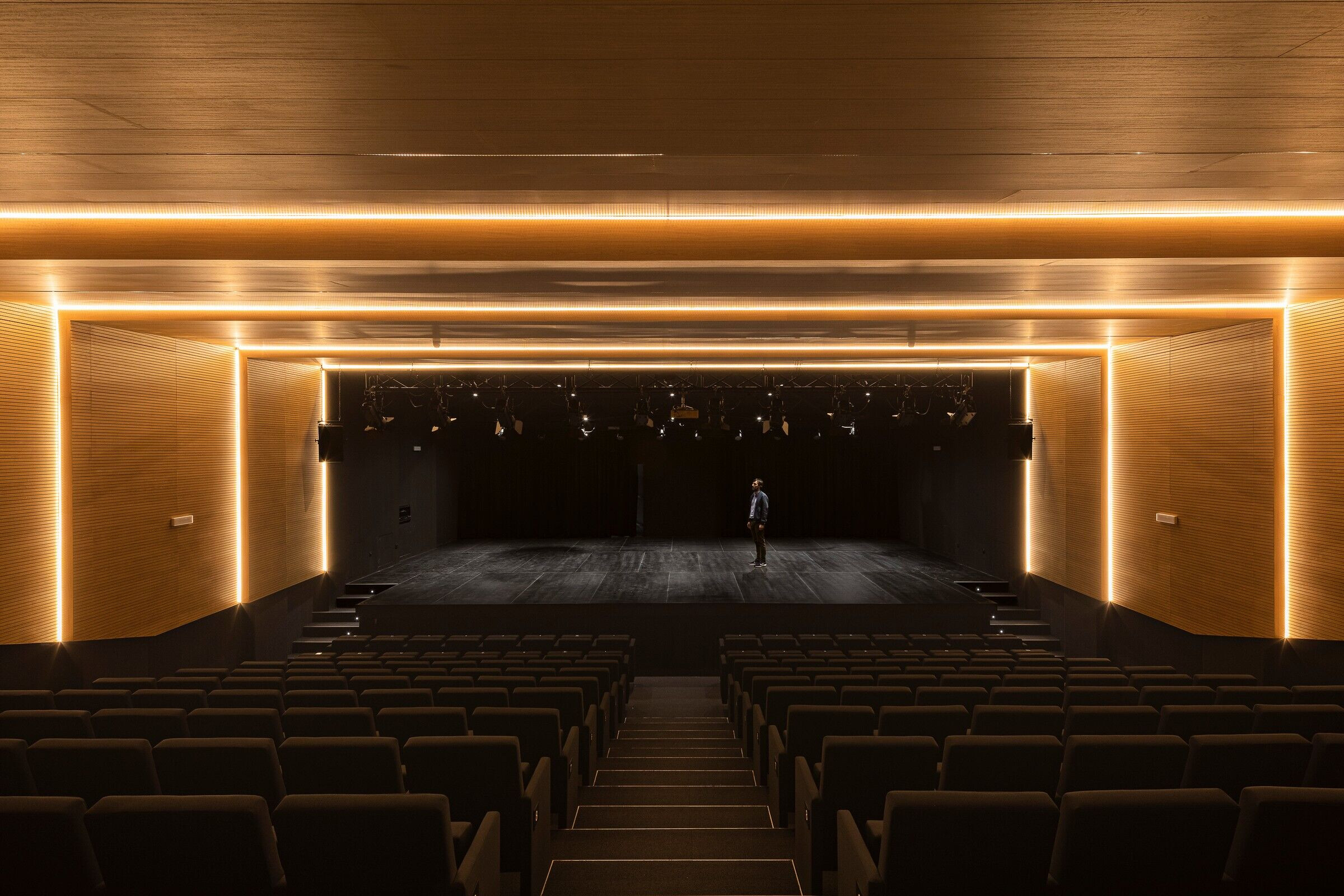 https://archello.com/story/131677/attachments/photos-videos/6 photo_credit Fernando Alda