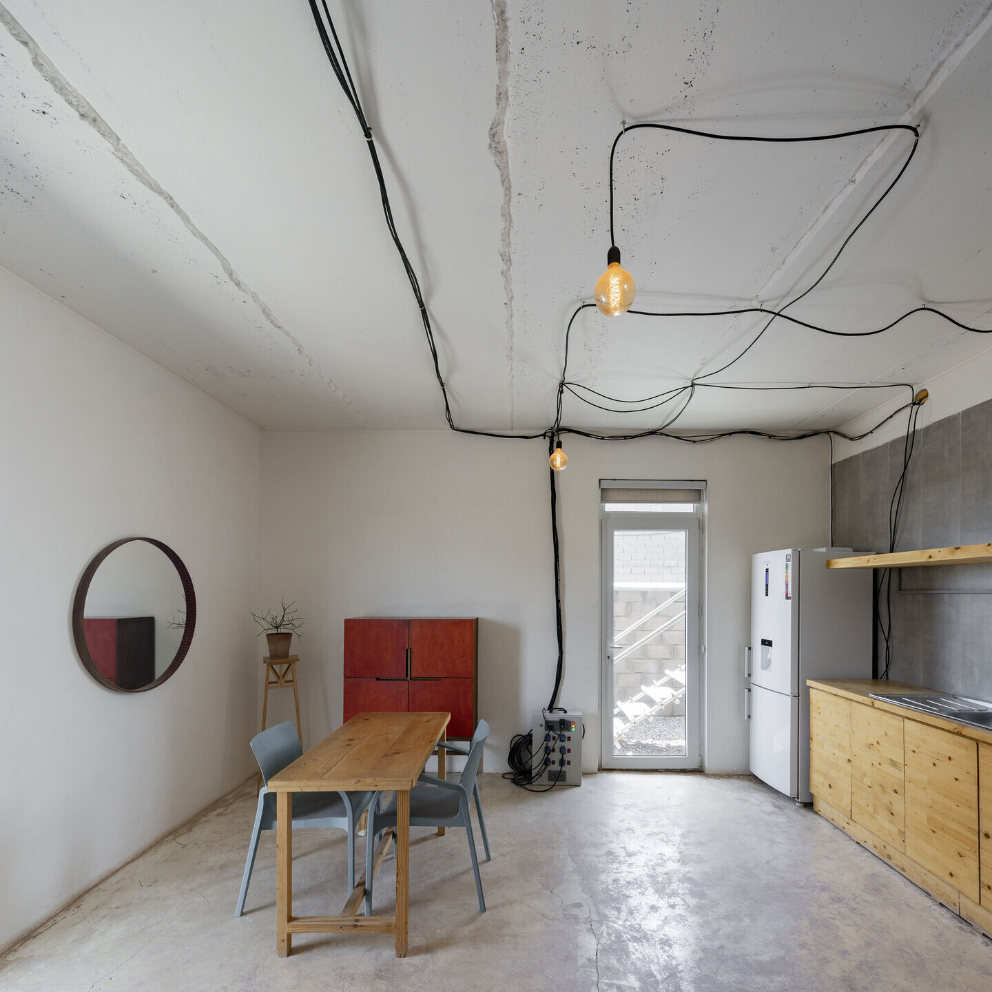 https://archello.com/story/131754/attachments/photos-videos/28 photo_credit Parham Taghioff
