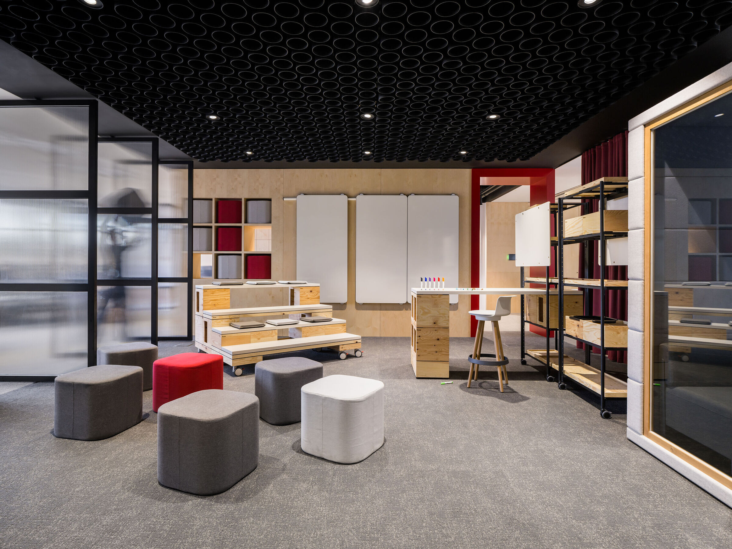 https://archello.com/story/131806/attachments/photos-videos/9 photo_credit Studio Flusser