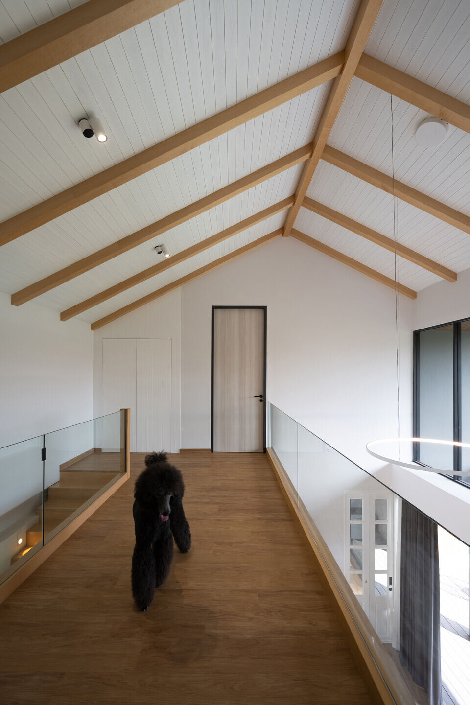 https://archello.com/story/131782/attachments/photos-videos/33 photo_credit Rungkit Charoenwat