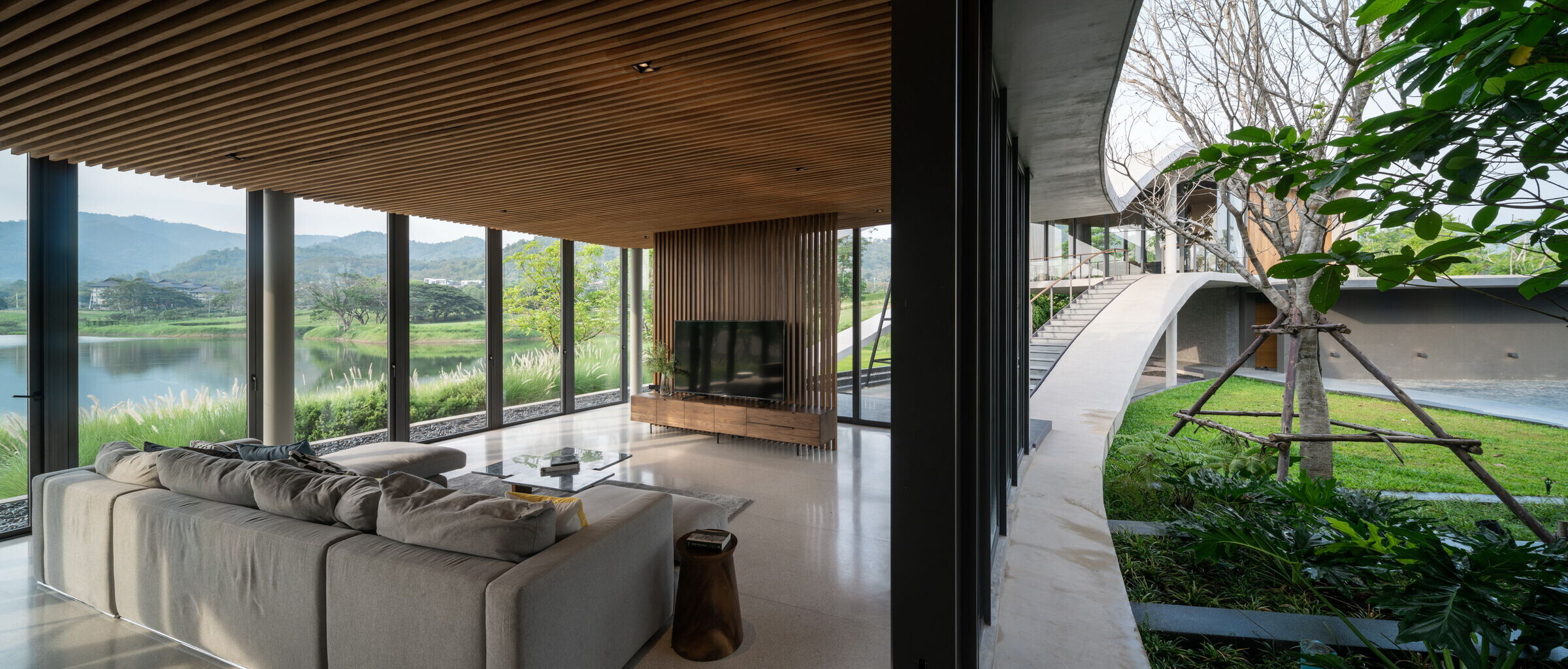 https://archello.com/story/131820/attachments/photos-videos/10 photo_credit DOF Sky|Ground