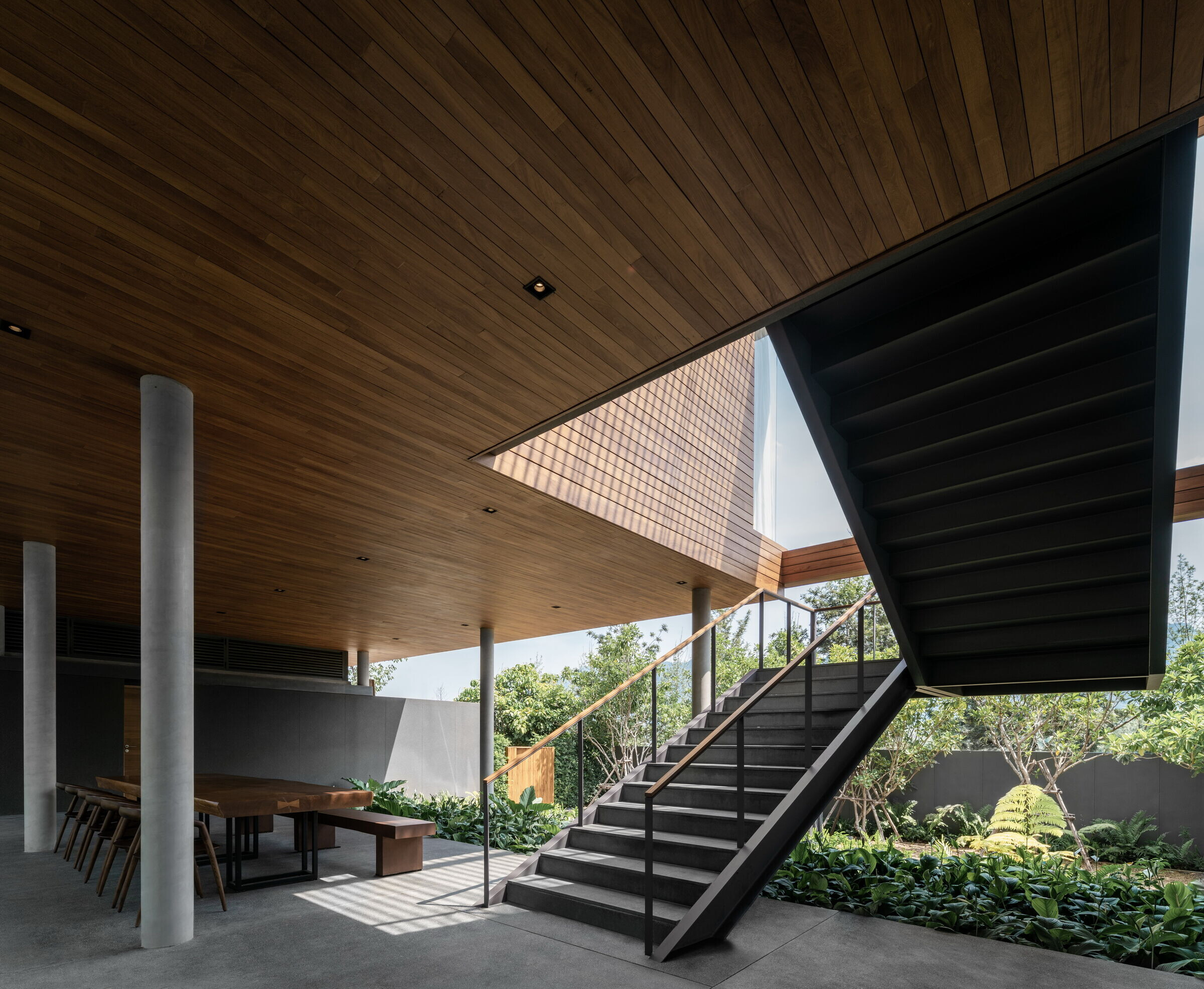 https://archello.com/story/131820/attachments/photos-videos/24 photo_credit DOF Sky|Ground