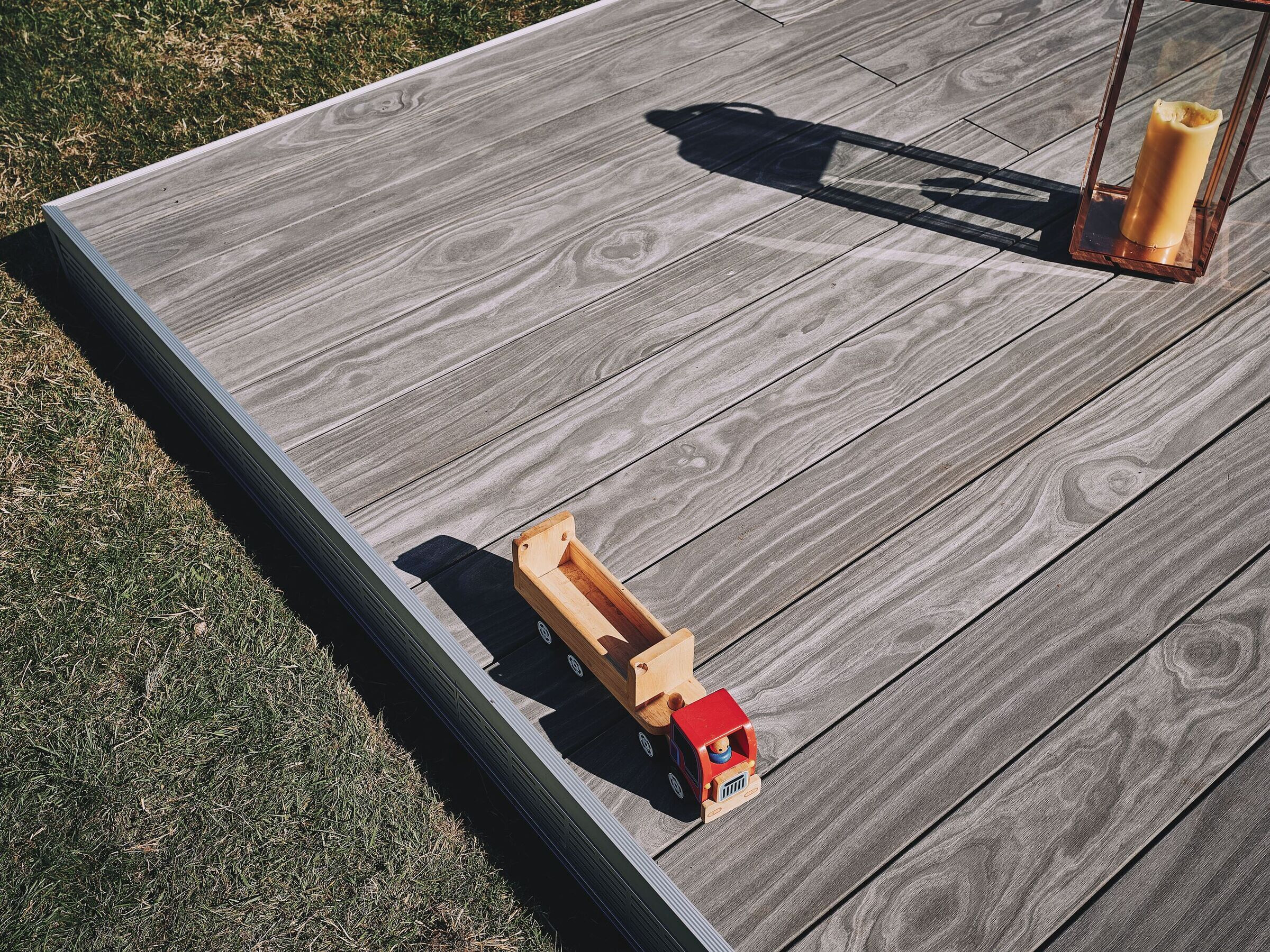 https://archello.com/product/102015/attachments/photos-videos/3