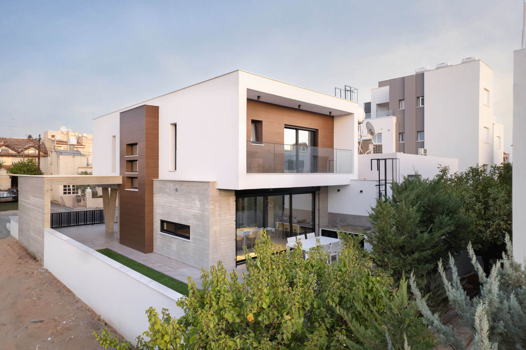 https://archello.com/story/131905/attachments/photos-videos/4 photo_credit The Naũt Studio