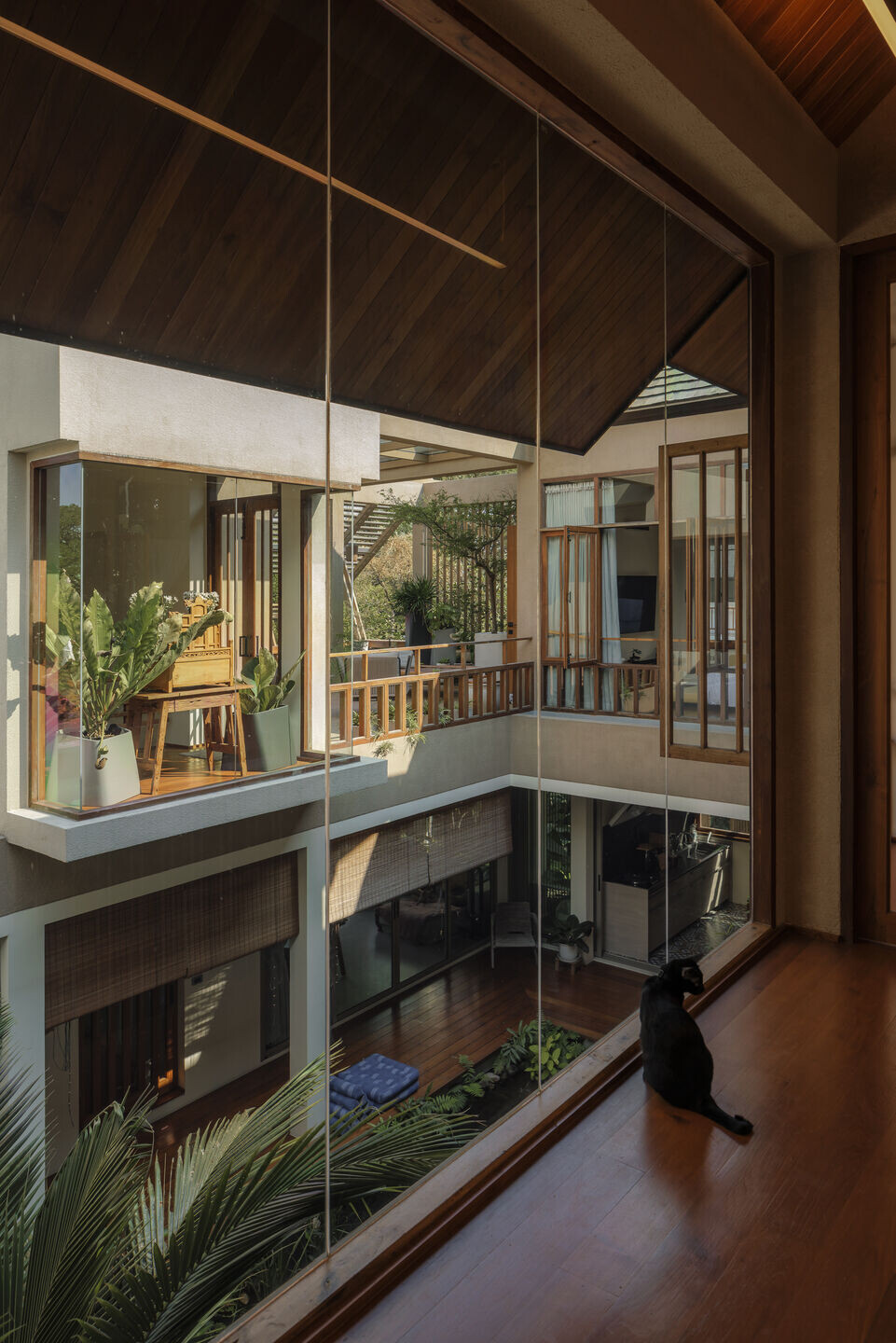 https://archello.com/story/131948/attachments/photos-videos/24 photo_credit Soopakorn Srisakul