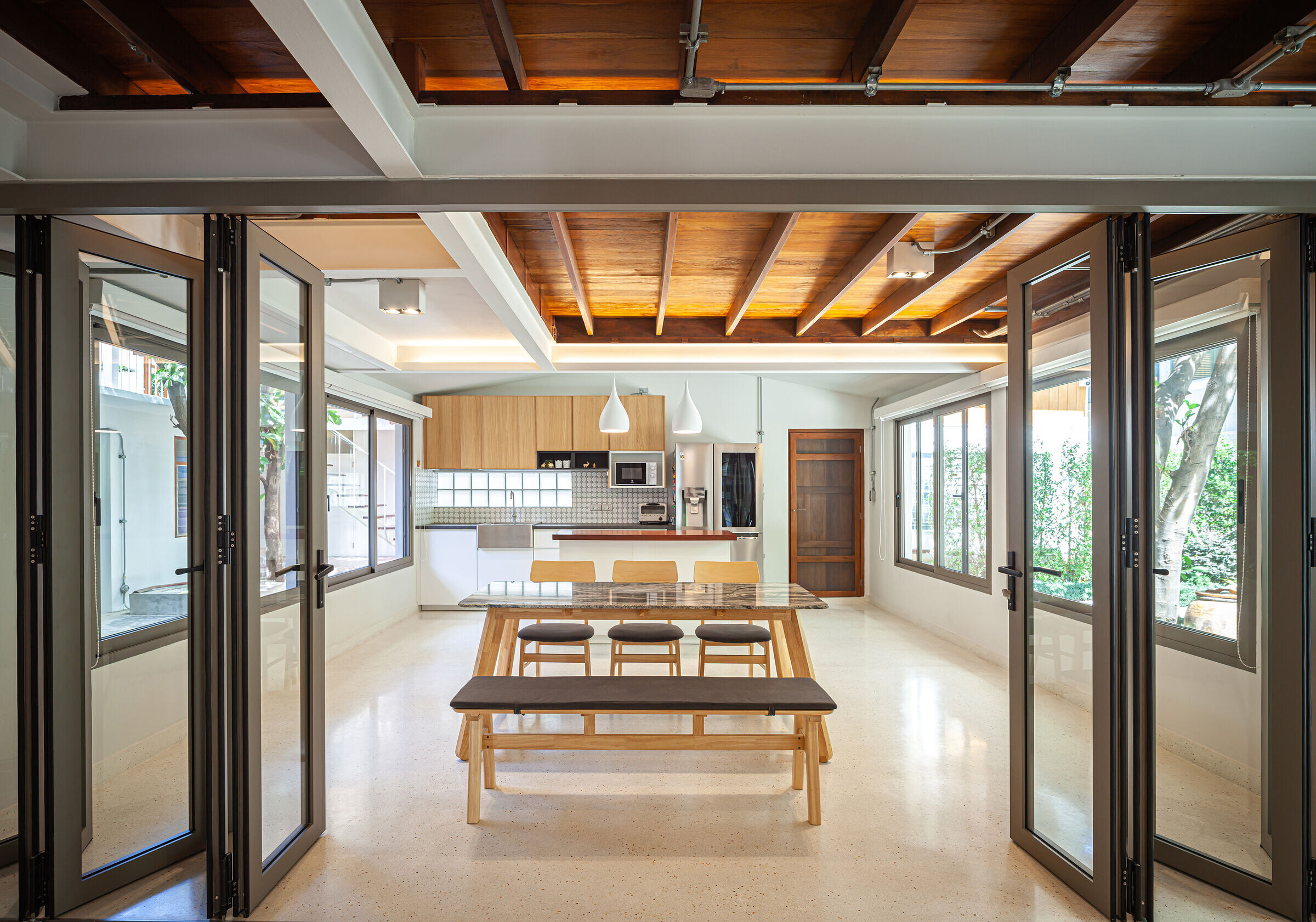https://archello.com/story/131487/attachments/photos-videos/18 photo_credit Spaceshift Studio / http://spaceshiftstudio.com