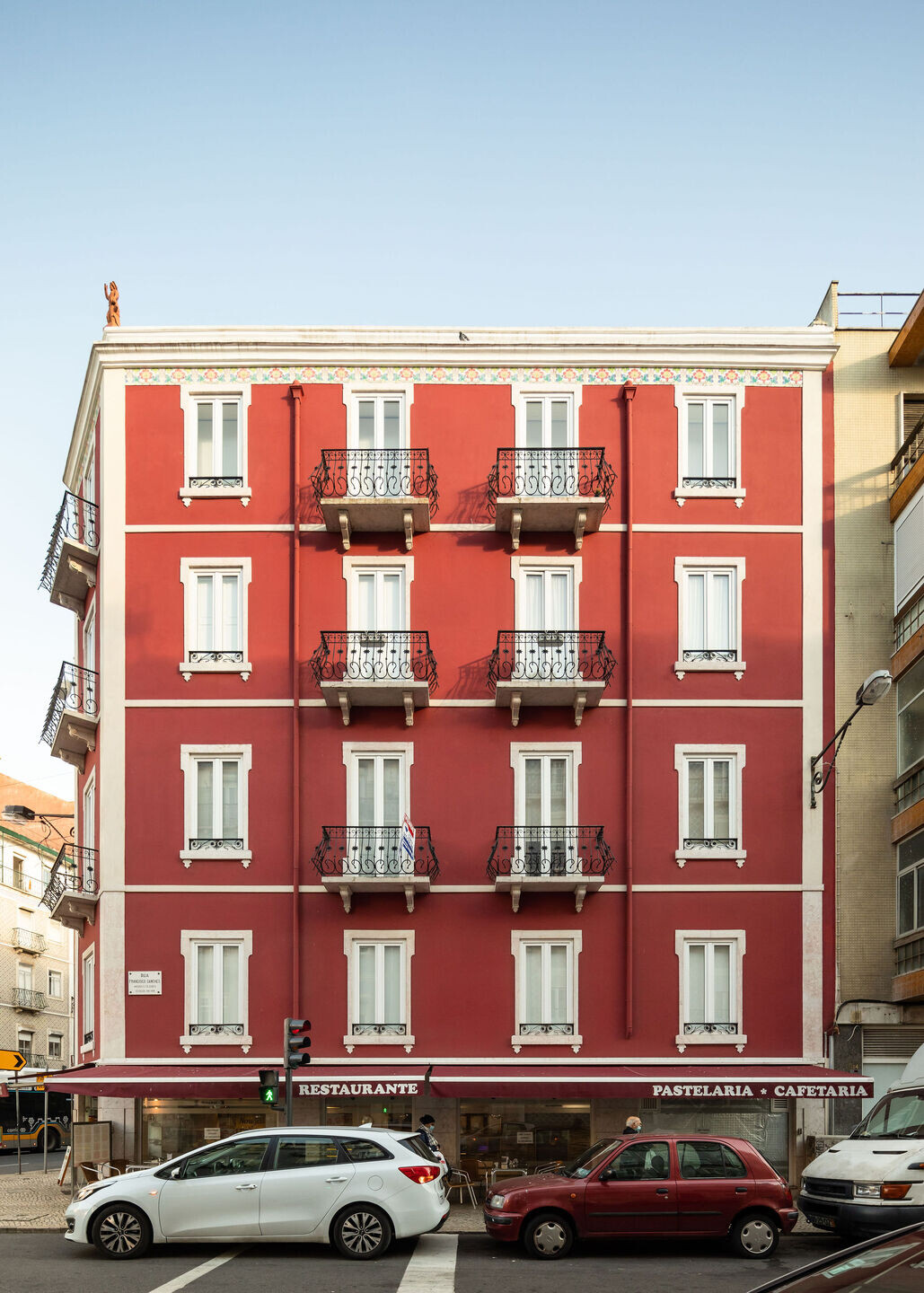 https://archello.com/story/131986/attachments/photos-videos/3 photo_credit Francisco Nogueira