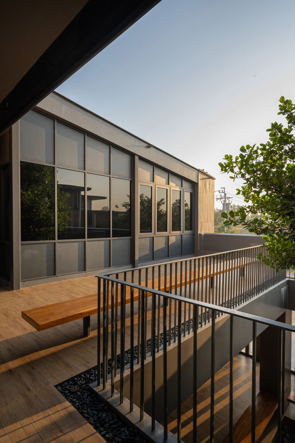 https://archello.com/story/132068/attachments/photos-videos/29 photo_credit Rungkit Charoenwat