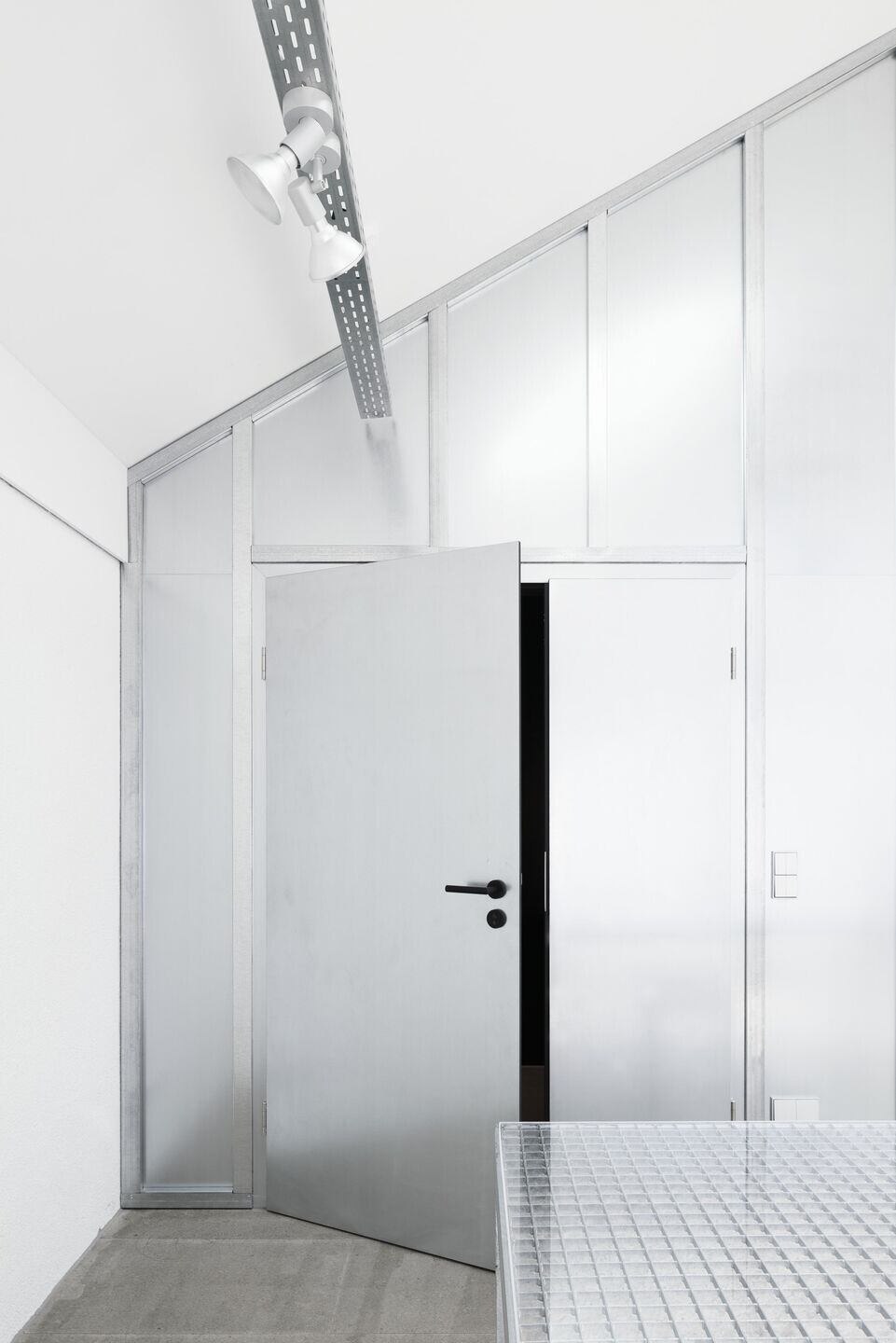 https://archello.com/story/132184/attachments/photos-videos/10 photo_credit Florian Holzherr