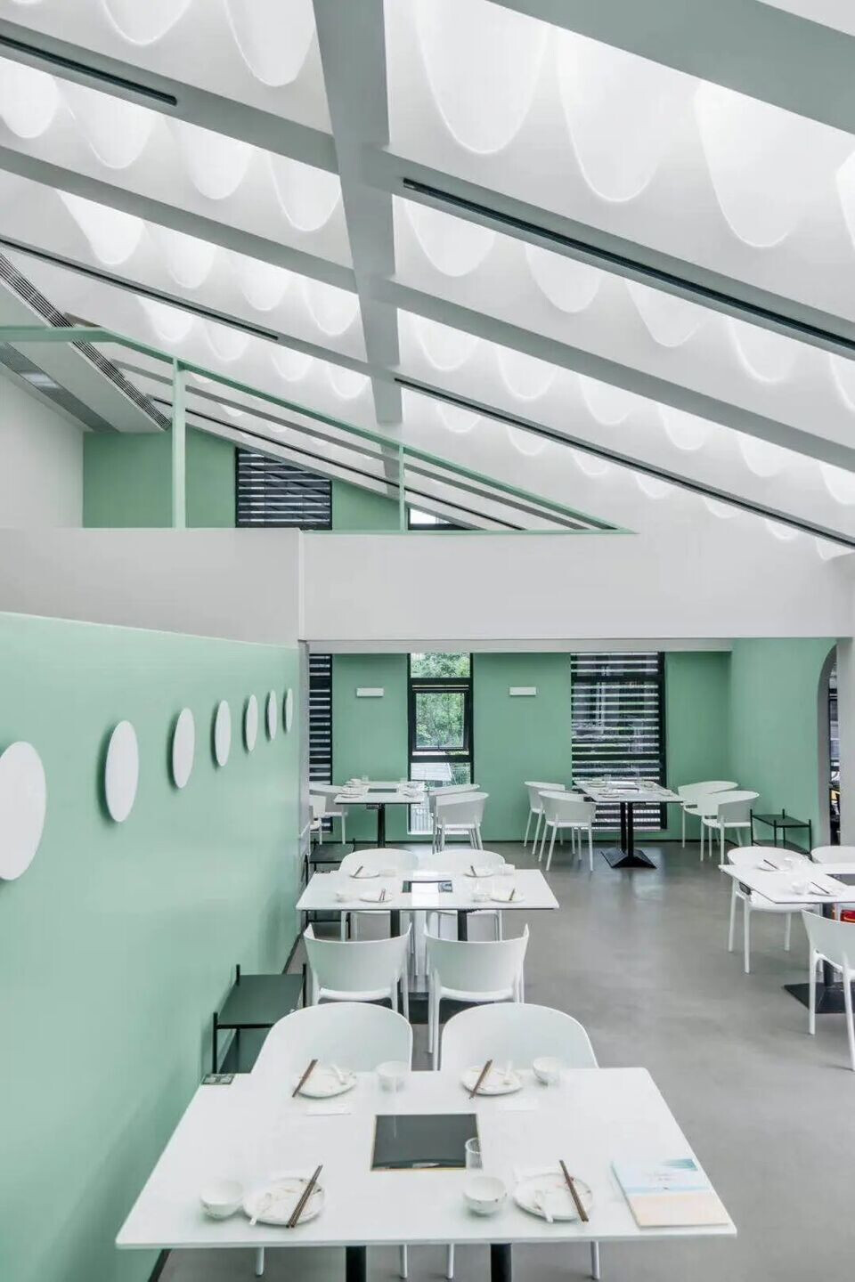 https://archello.com/story/132217/attachments/photos-videos/4 photo_credit Image Courtesy Vondom