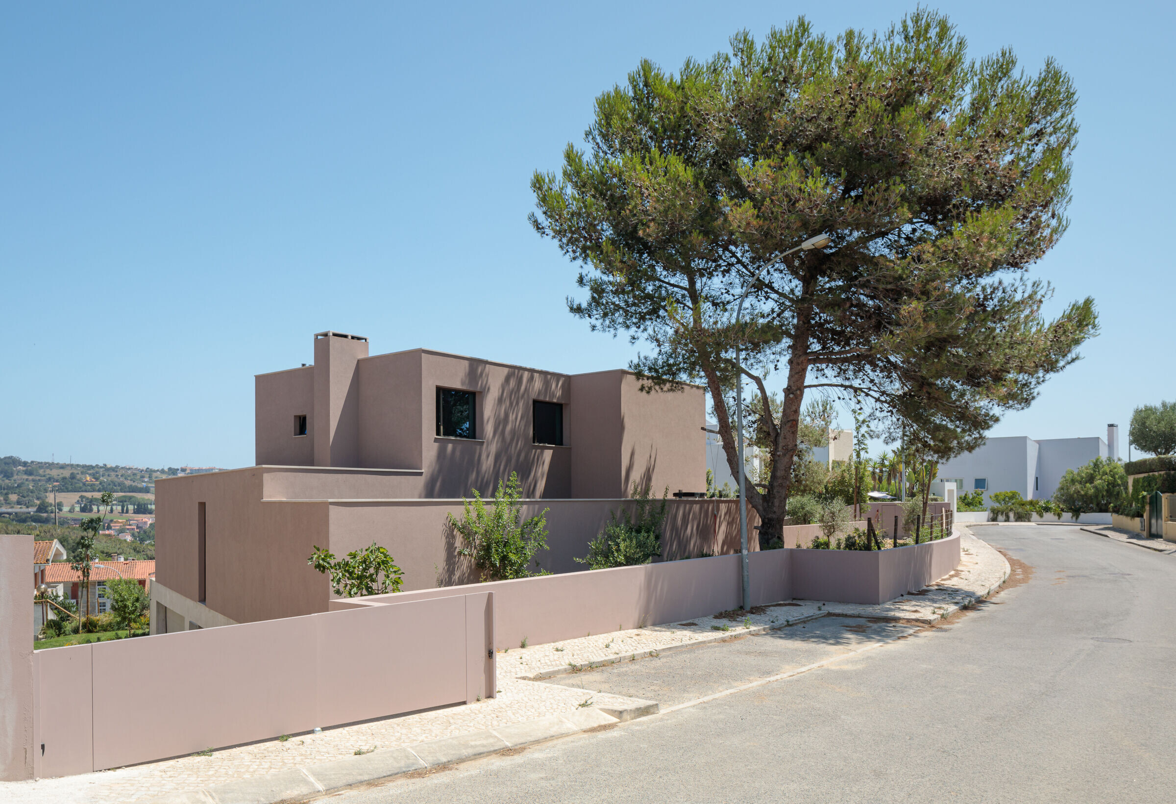 https://archello.com/story/132302/attachments/photos-videos/4 photo_credit Nuno Almendra