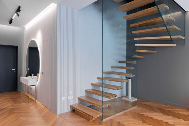 Hallway & Stairs - Blue Velvet Private House