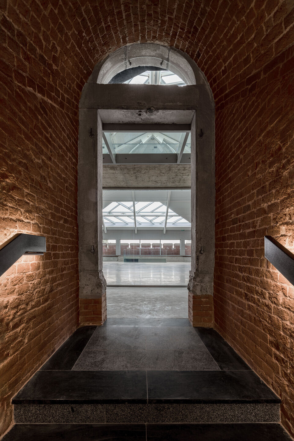 https://archello.com/story/132504/attachments/photos-videos/21 photo_credit Andrey Avdeenko