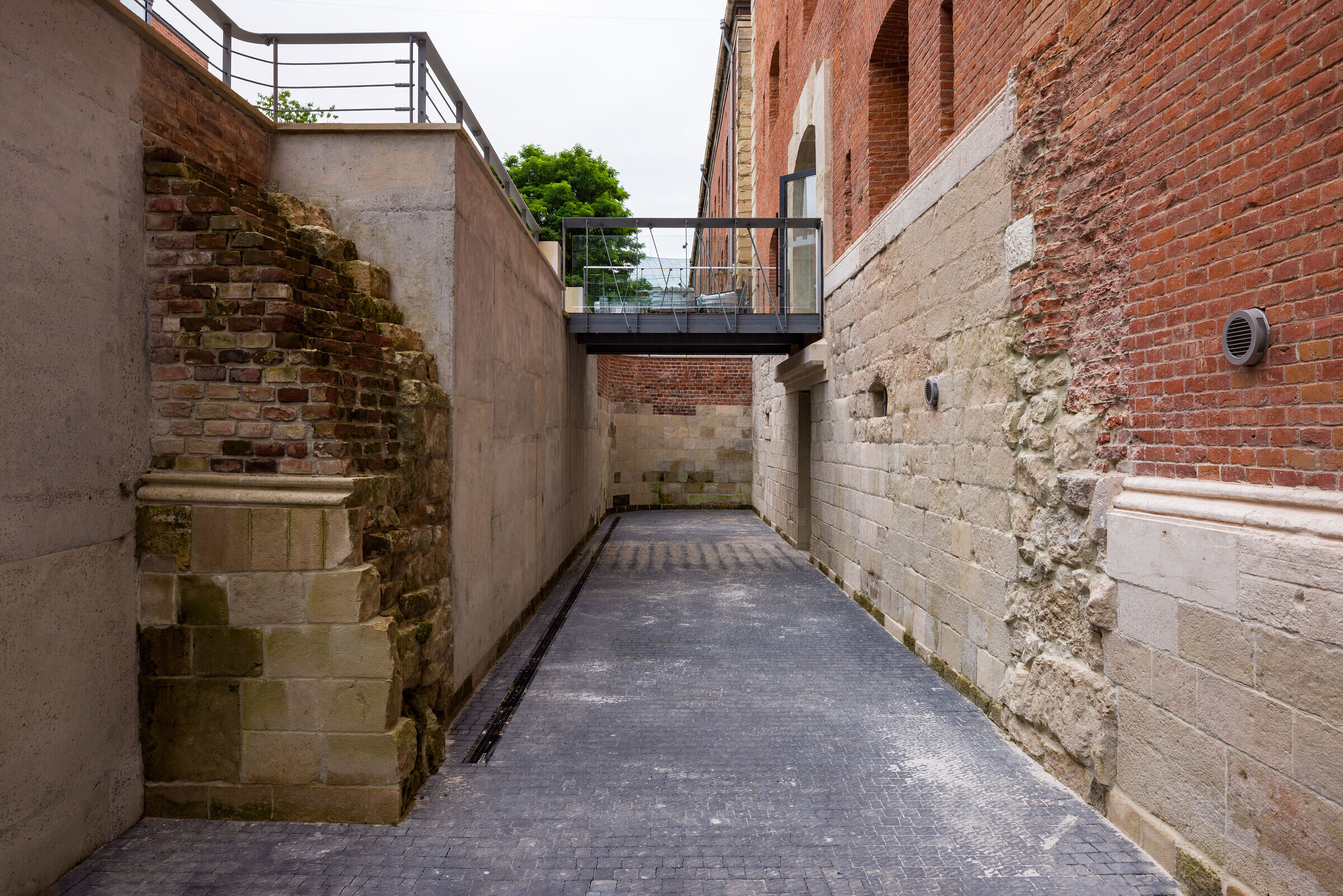 https://archello.com/story/132504/attachments/photos-videos/9 photo_credit Andrey Avdeenko