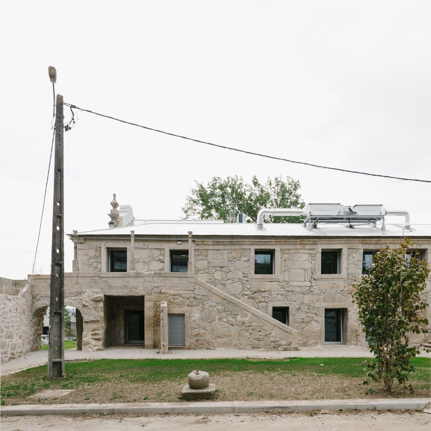 https://archello.com/story/132563/attachments/photos-videos/16 photo_credit Francisco Ascensão