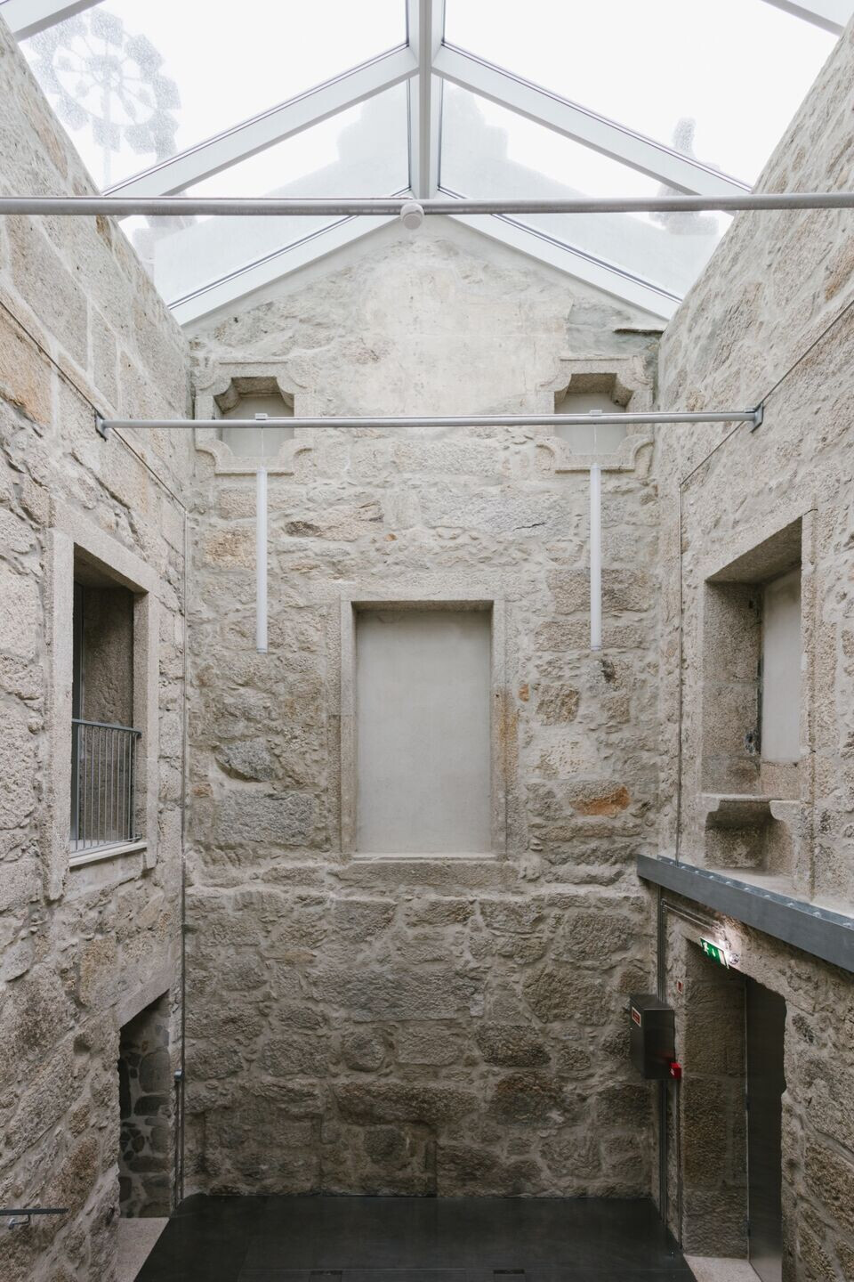 https://archello.com/story/132563/attachments/photos-videos/38 photo_credit Francisco Ascensão