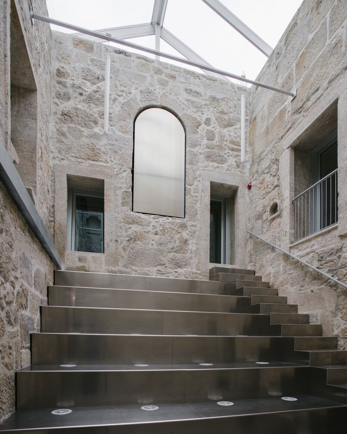 https://archello.com/story/132563/attachments/photos-videos/41 photo_credit Francisco Ascensão
