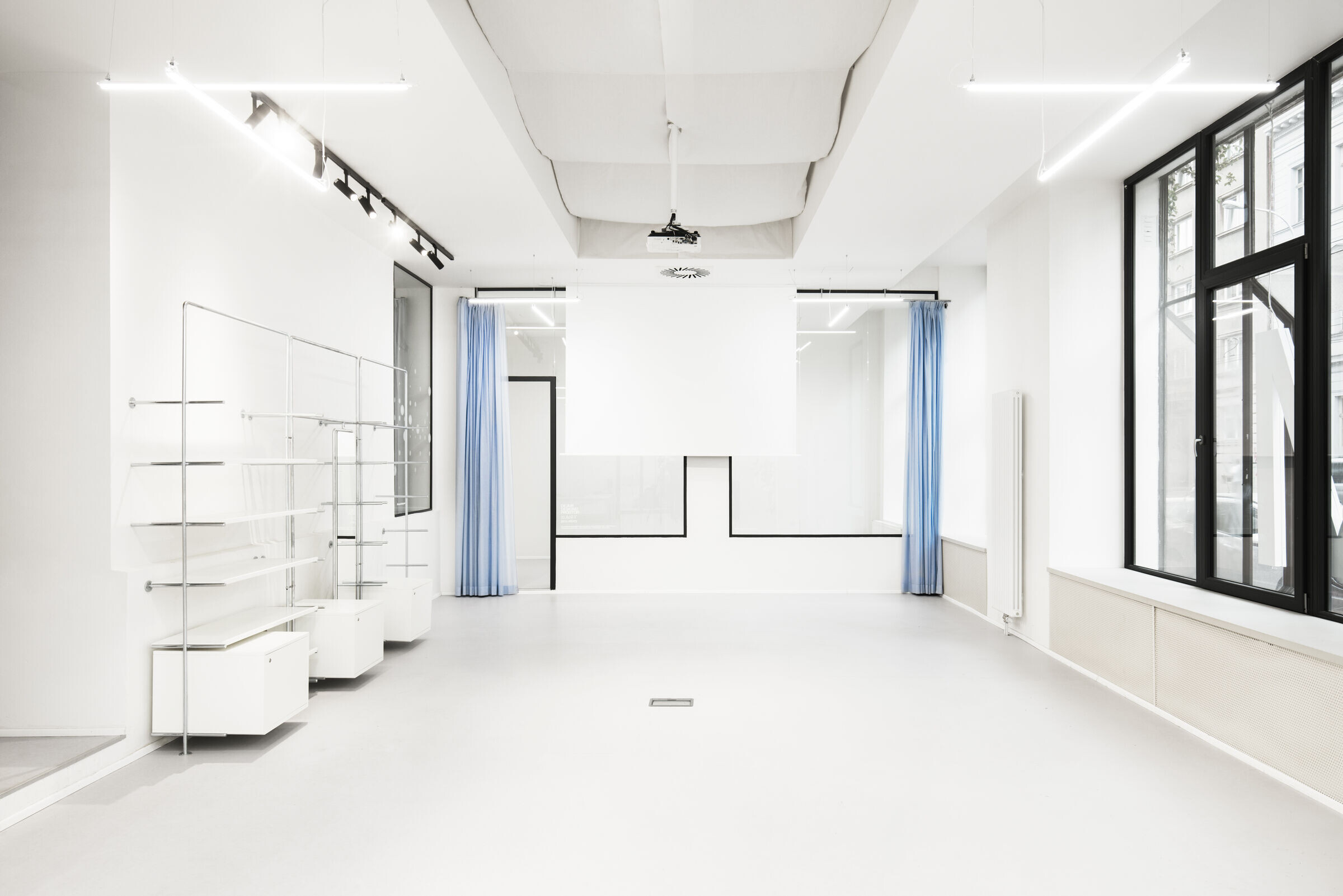 https://archello.com/story/132557/attachments/photos-videos/10 photo_credit kubicek.studio