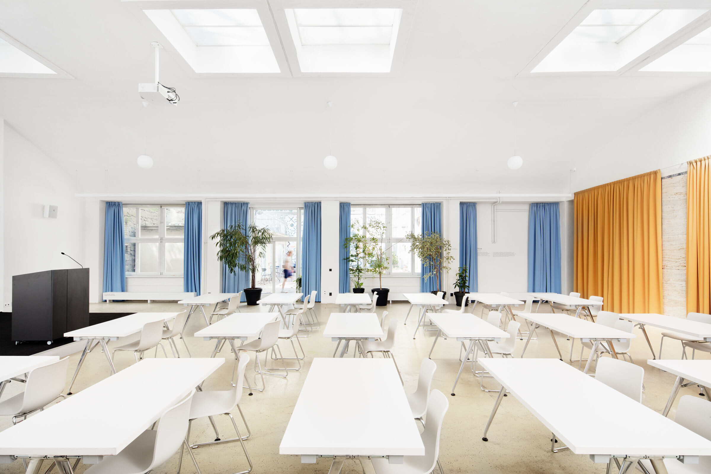 https://archello.com/story/132557/attachments/photos-videos/12 photo_credit kubicek.studio