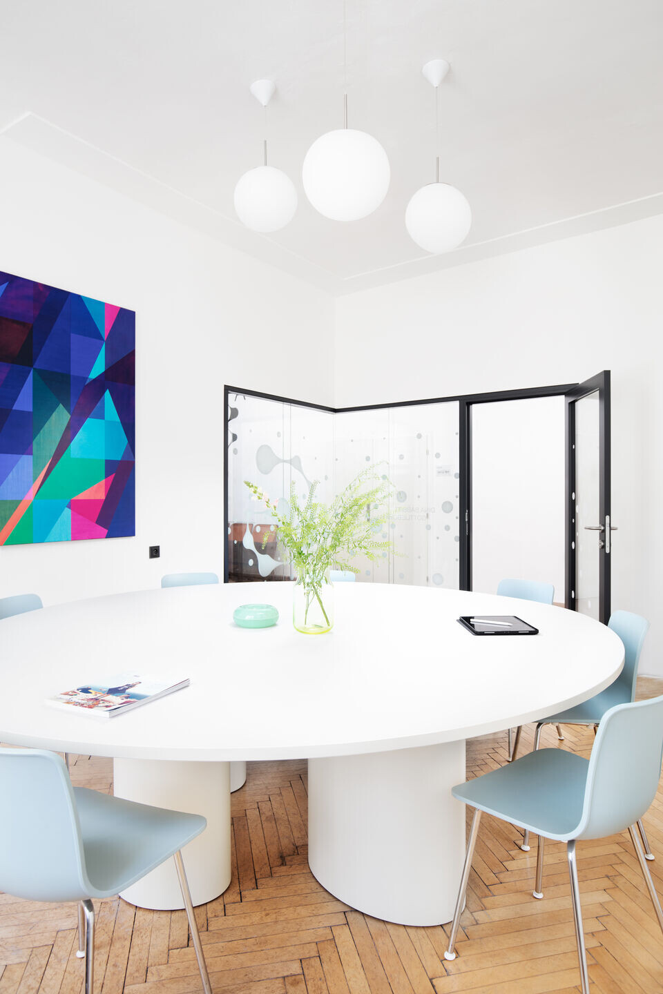 https://archello.com/story/132557/attachments/photos-videos/15 photo_credit kubicek.studio