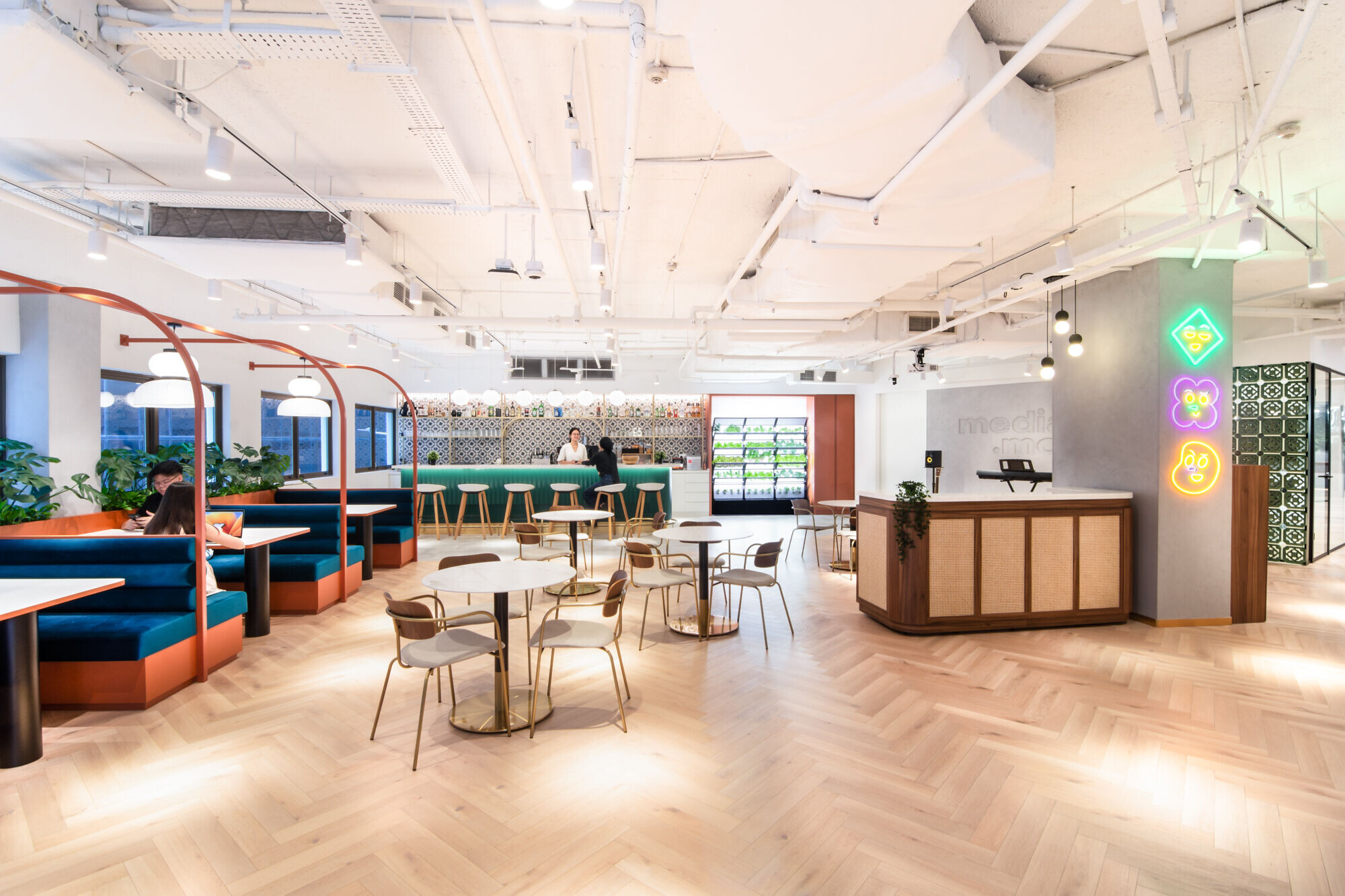 https://archello.com/story/132516/attachments/photos-videos/3 photo_credit Raw Design Consultants