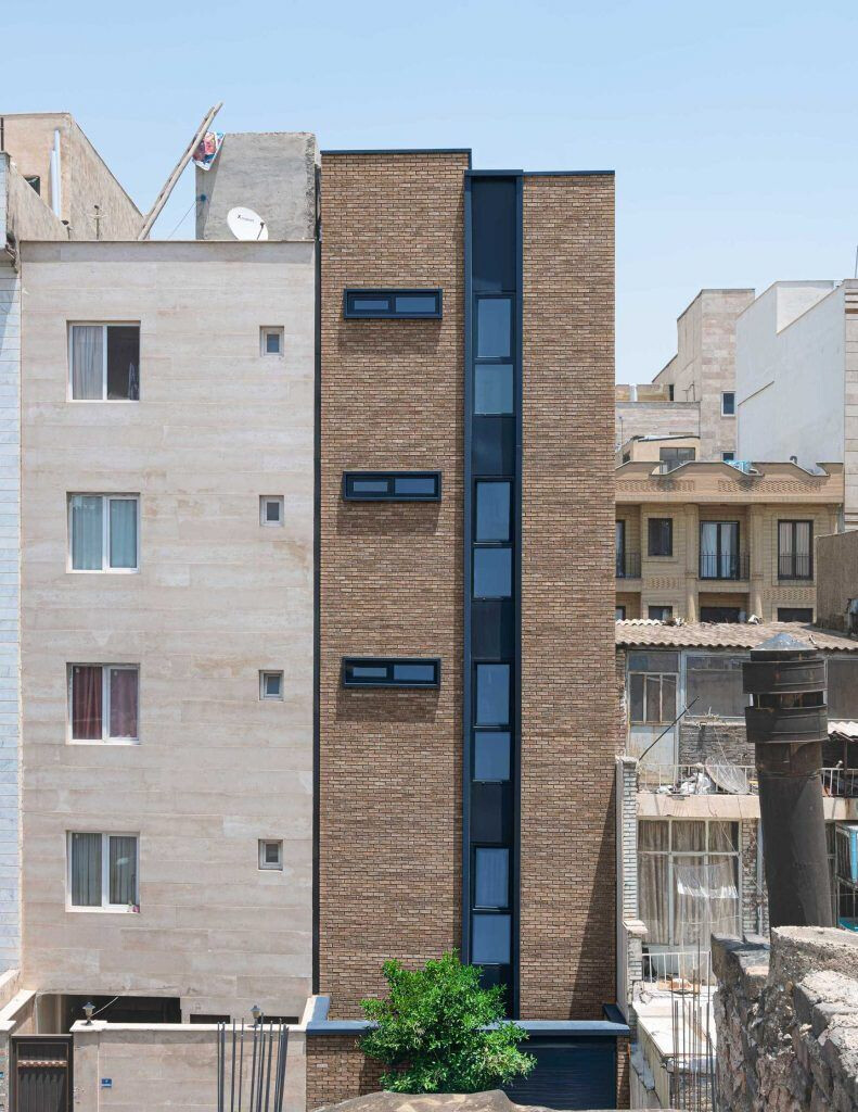 https://archello.com/story/132535/attachments/photos-videos/6 photo_credit Sahand Behrouzi