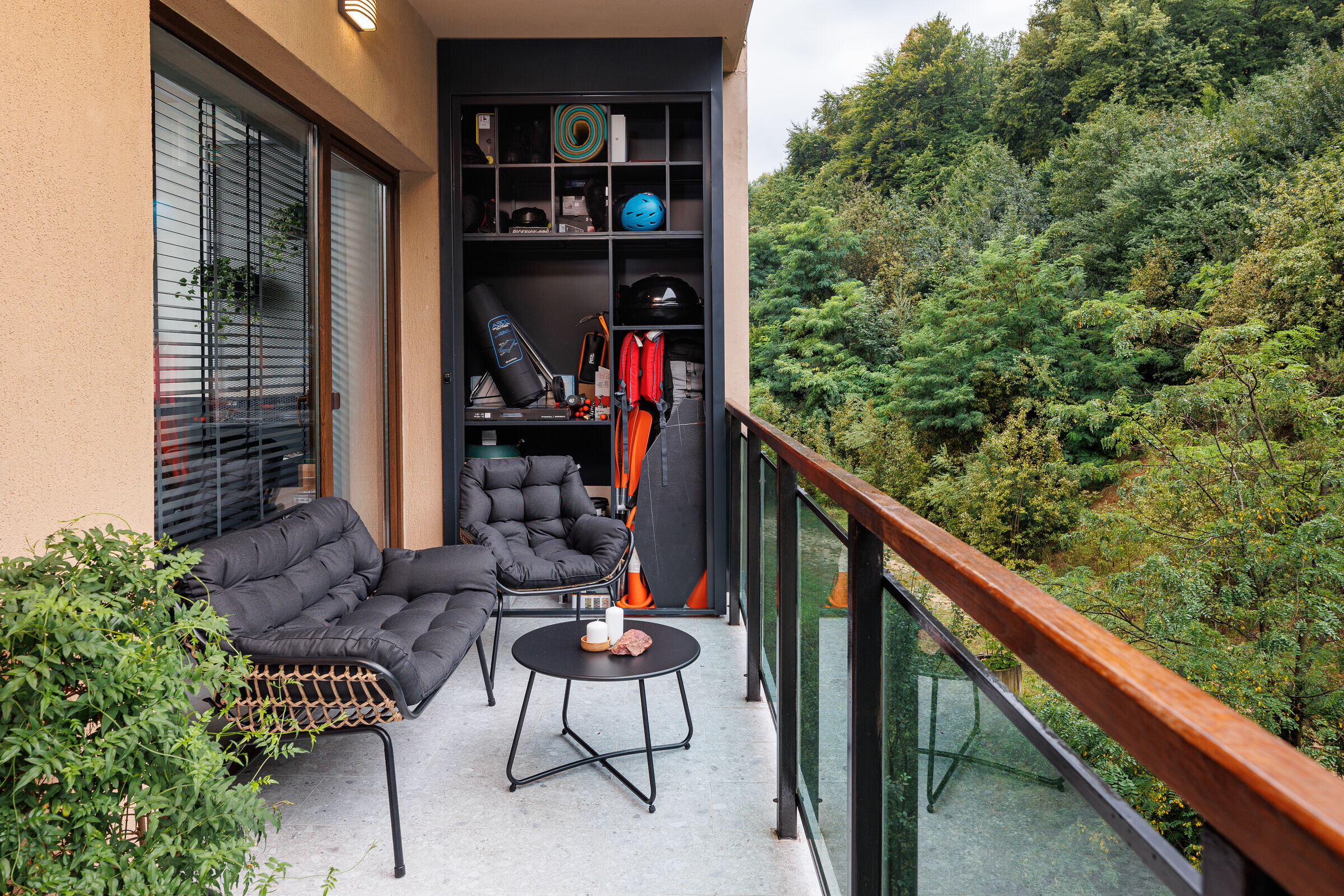 https://archello.com/story/132595/attachments/photos-videos/15 photo_credit Bela Benedek