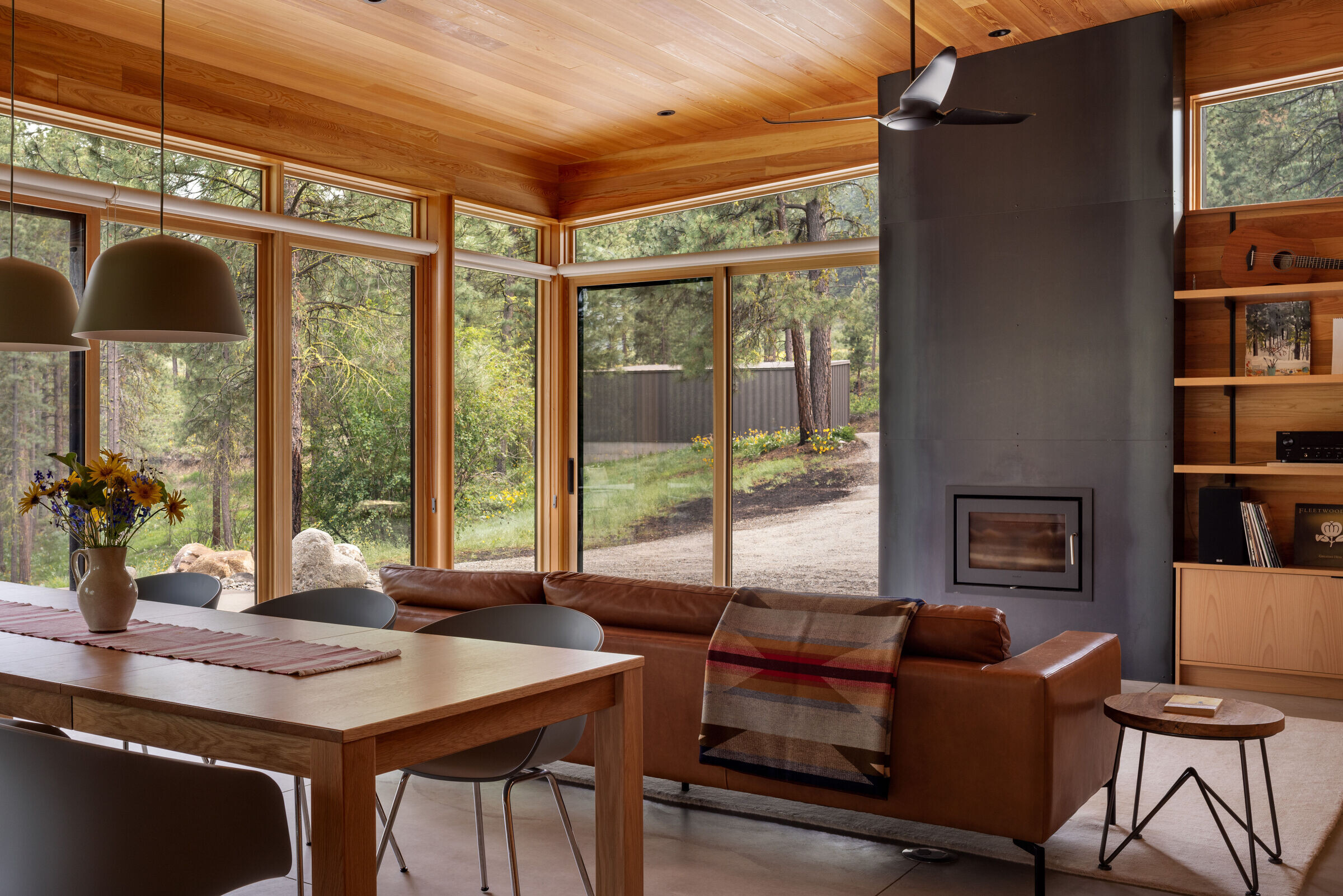 https://archello.com/story/132568/attachments/photos-videos/8 photo_credit Andrew Pogue Photography