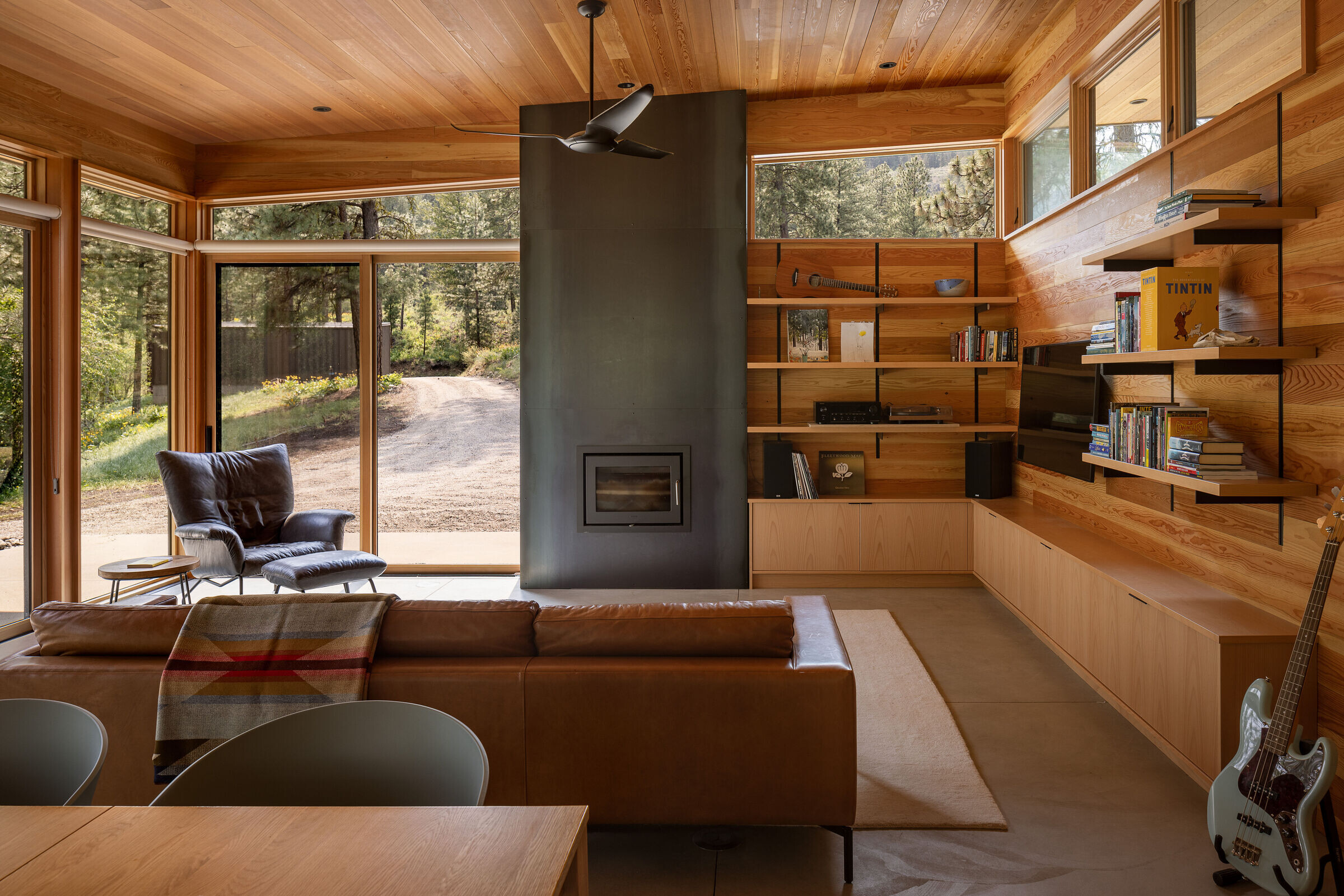 https://archello.com/story/132568/attachments/photos-videos/9 photo_credit Andrew Pogue Photography