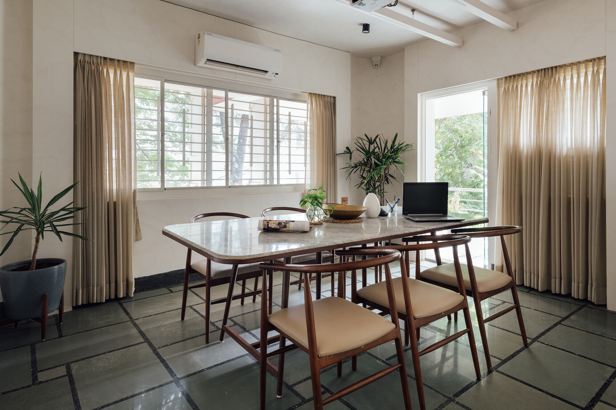 https://archello.com/story/132651/attachments/photos-videos/4 photo_credit Ishita Sitwala