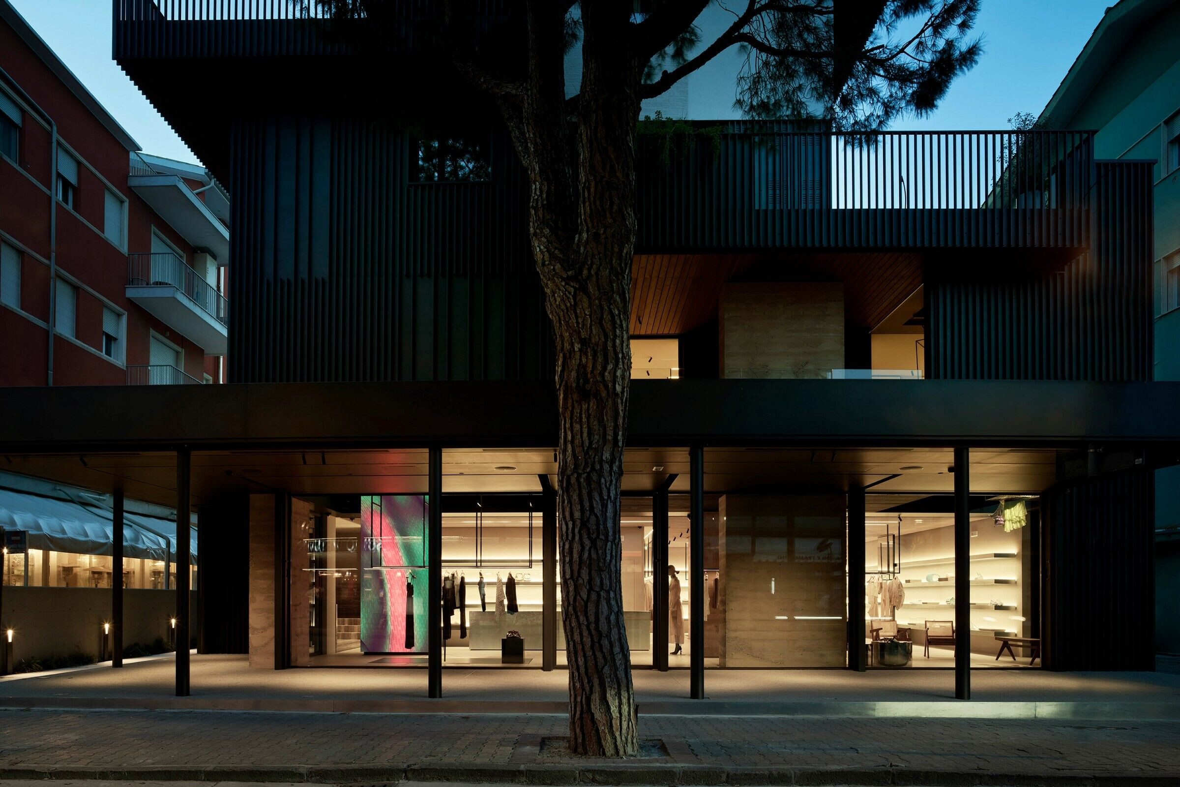 https://archello.com/story/132673/attachments/photos-videos/14 photo_credit Pietro Savorelli