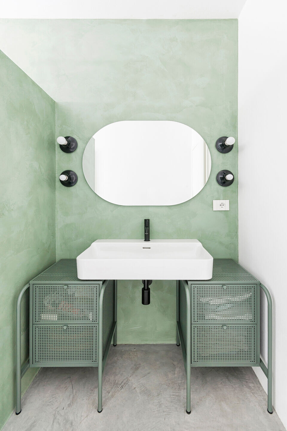 https://archello.com/story/132737/attachments/photos-videos/14 photo_credit Lorenzo Linthout