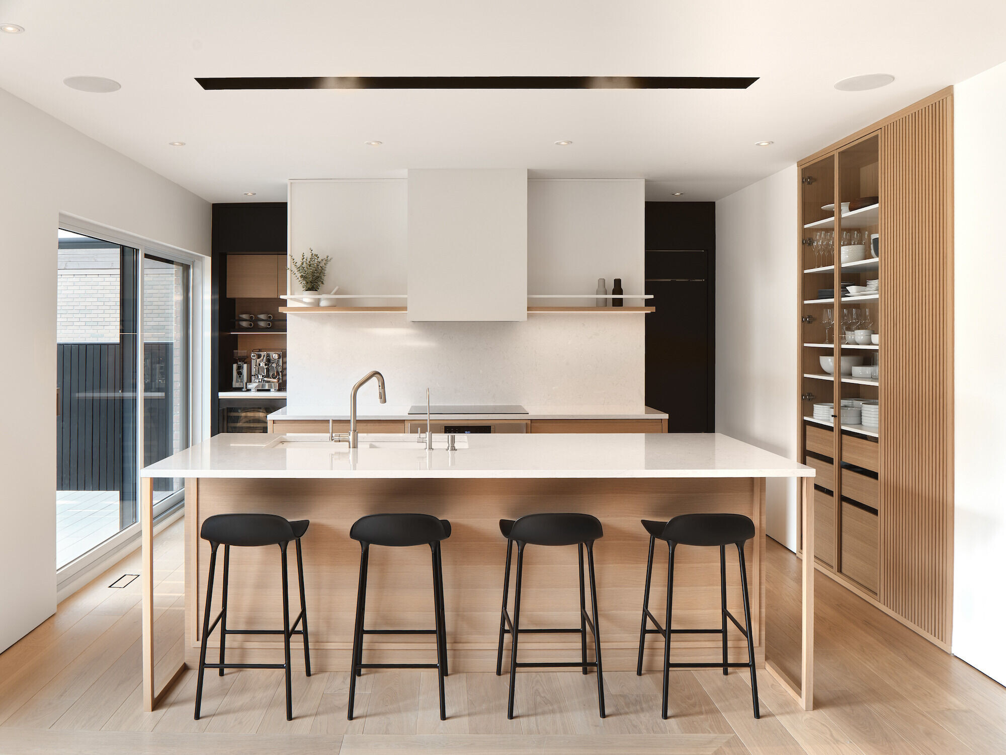 https://archello.com/story/132771/attachments/photos-videos/18 photo_credit Phil Bernard