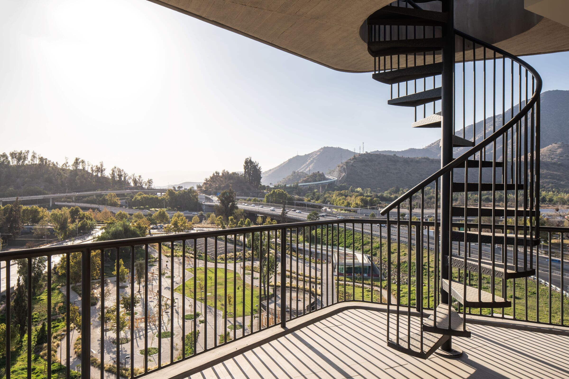 https://archello.com/story/132772/attachments/photos-videos/6 photo_credit Nico Saieh