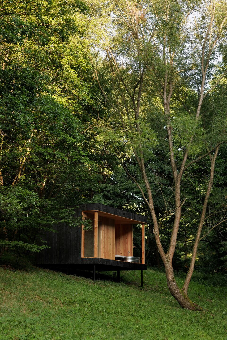 https://archello.com/story/132806/attachments/photos-videos/9 photo_credit Julius Filip