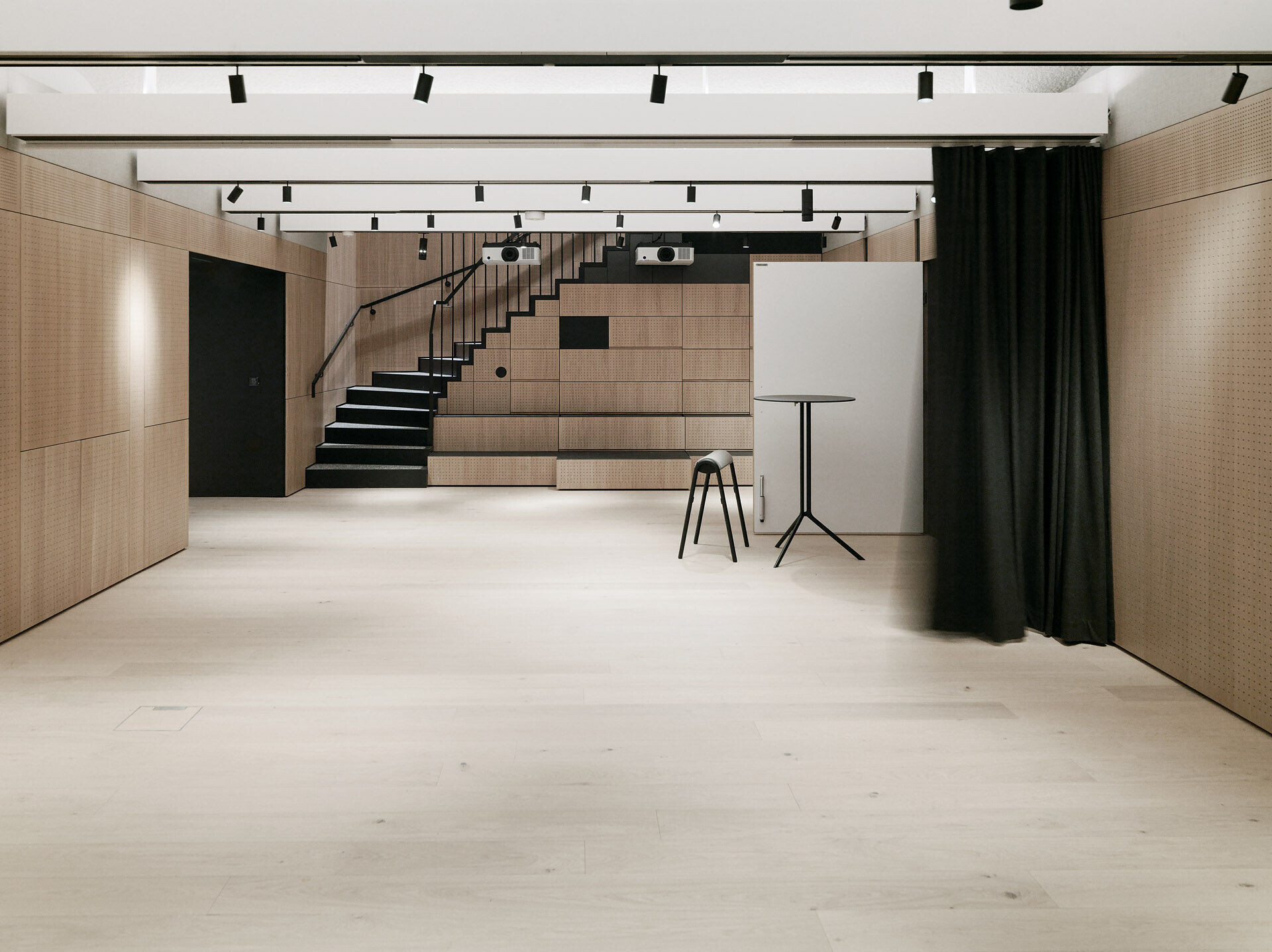 https://archello.com/story/132818/attachments/photos-videos/8 photo_credit Paul Ott