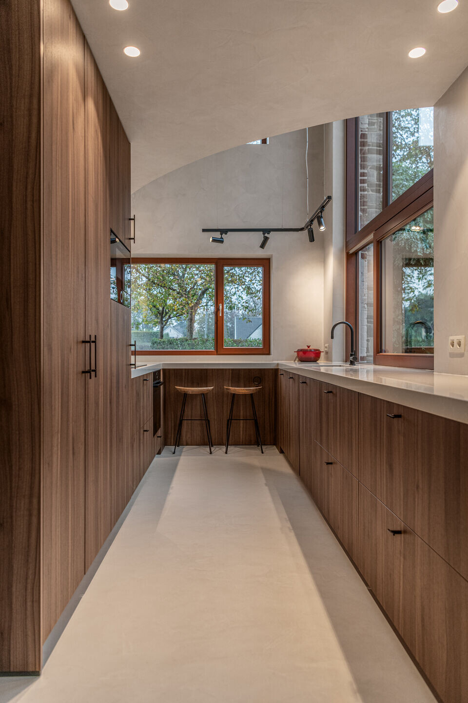https://archello.com/story/132808/attachments/photos-videos/10 photo_credit Ypsilon Business Photography