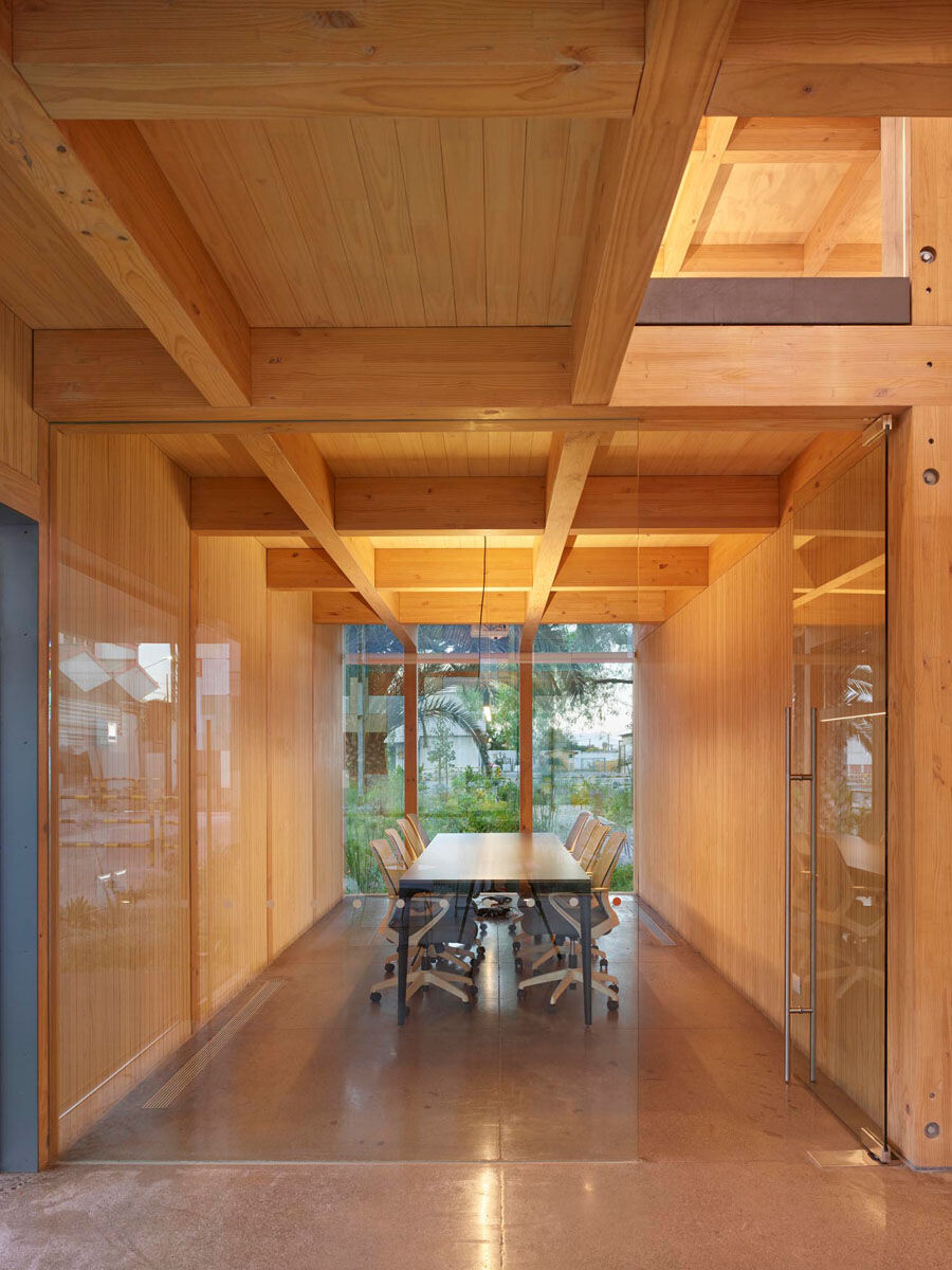 https://archello.com/story/132856/attachments/photos-videos/11 photo_credit Roland Halbe
