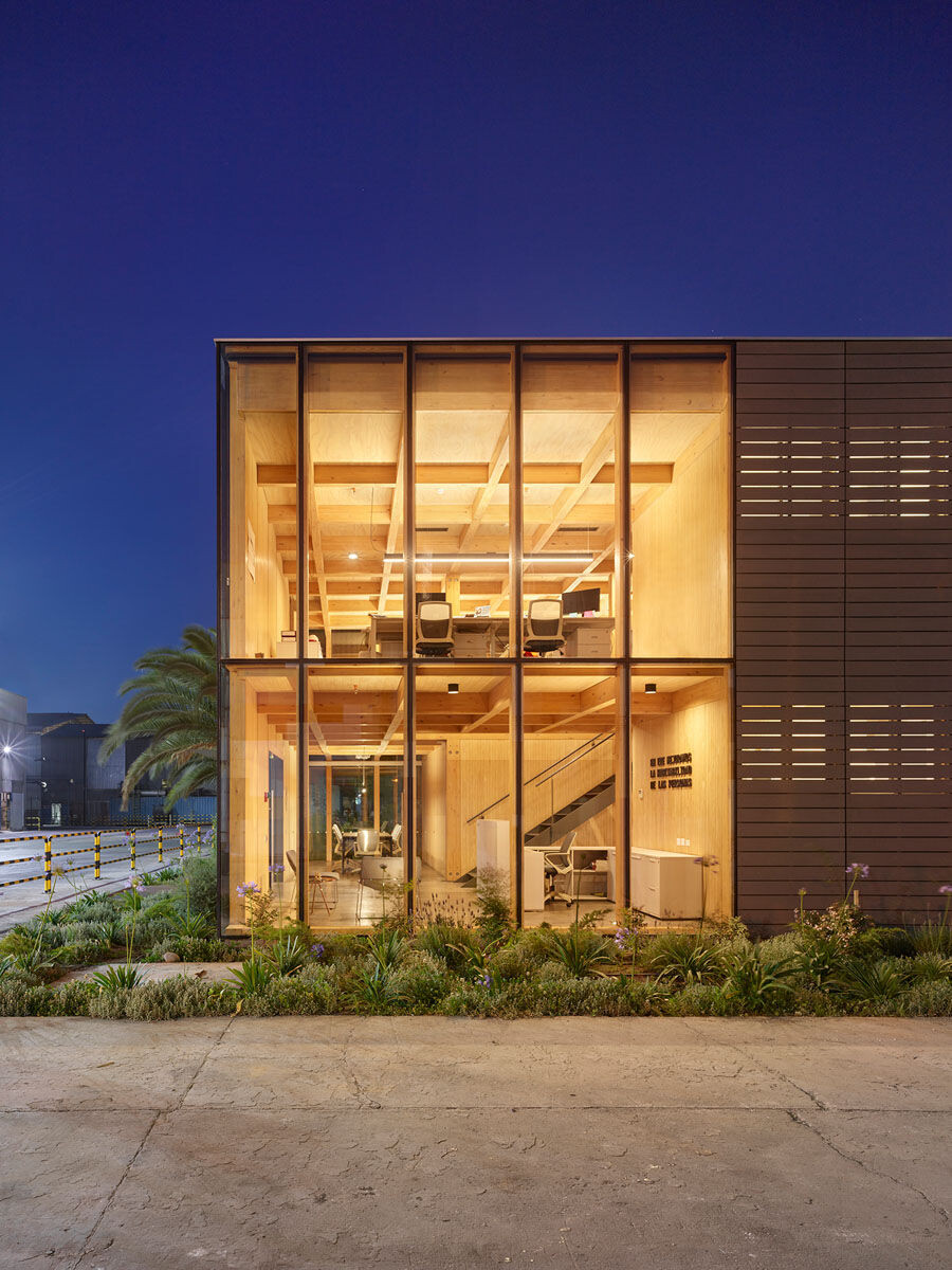 https://archello.com/story/132856/attachments/photos-videos/16 photo_credit Roland Halbe