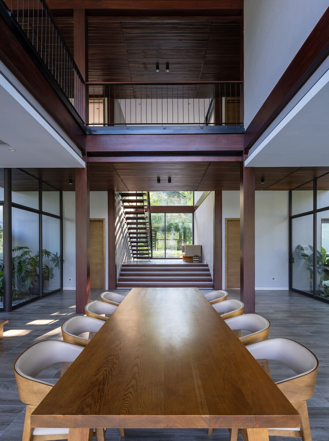 https://archello.com/story/132935/attachments/photos-videos/23 photo_credit Triệu Chiến