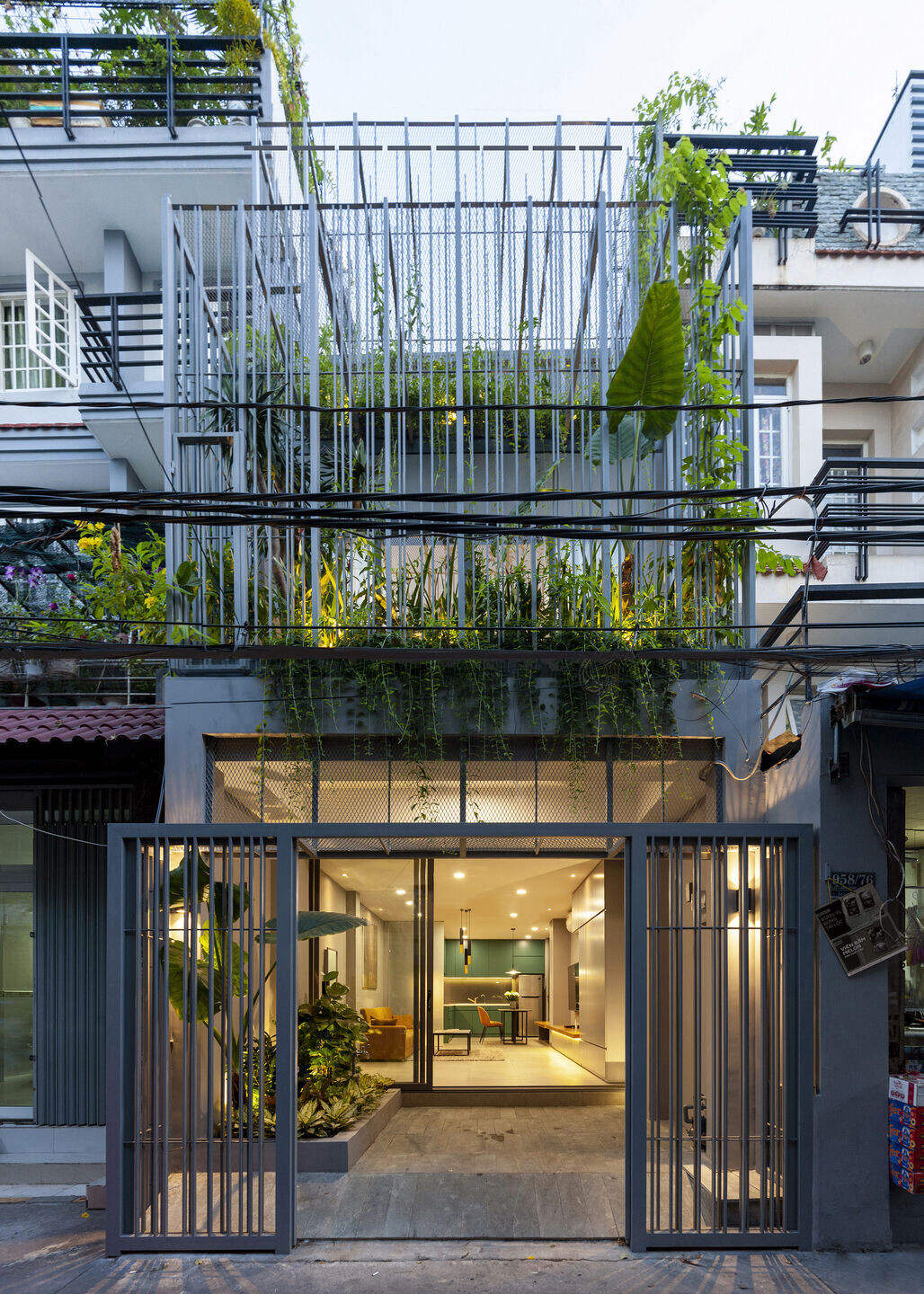 https://archello.com/story/132932/attachments/photos-videos/7 photo_credit Sonmeo Nguyen Art Studio
