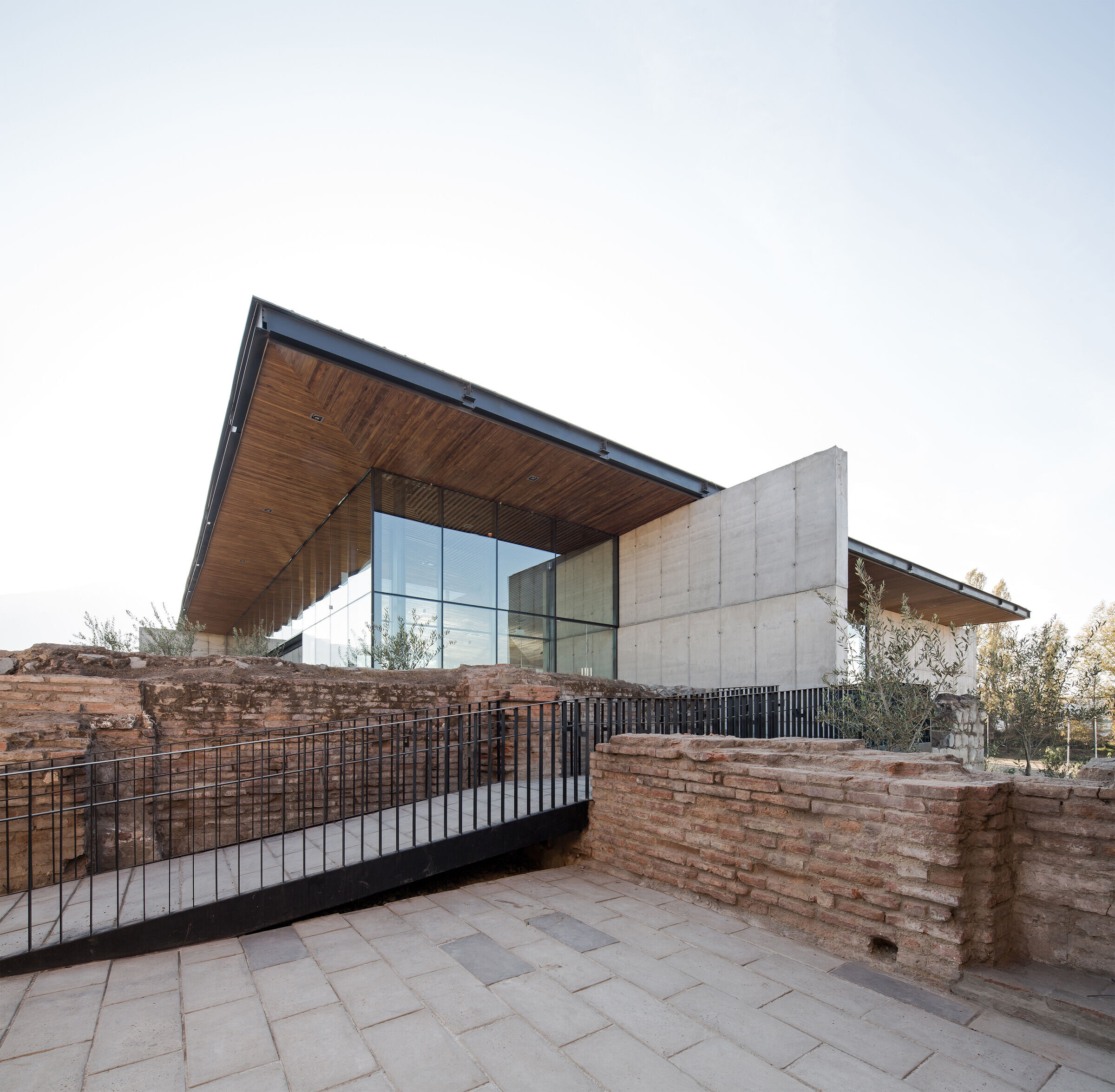 https://archello.com/story/132954/attachments/photos-videos/8 photo_credit Nico Saieh