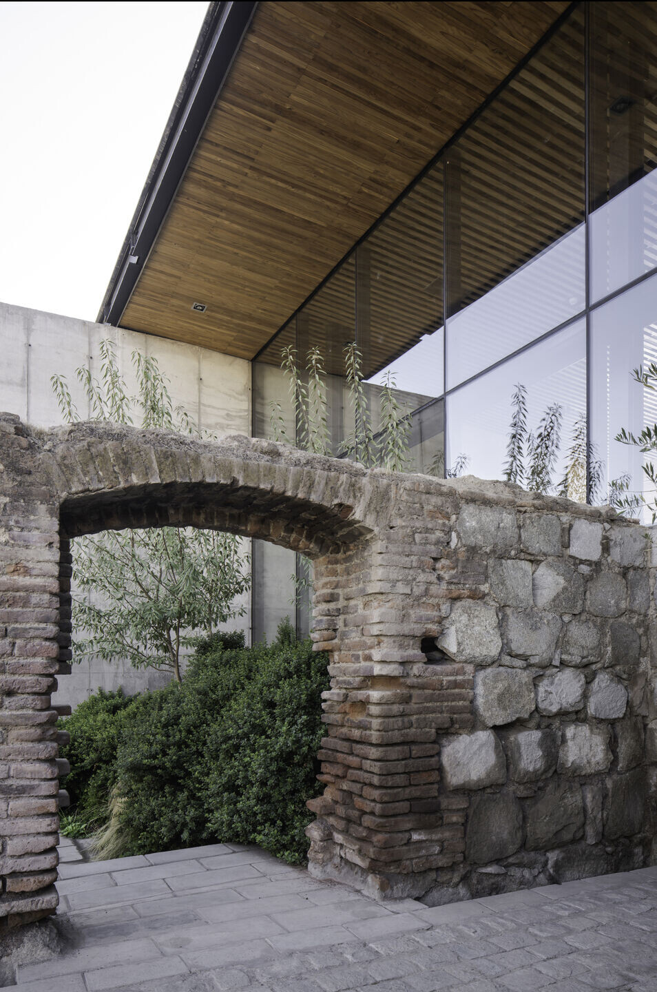 https://archello.com/story/132954/attachments/photos-videos/14 photo_credit Nico Saieh
