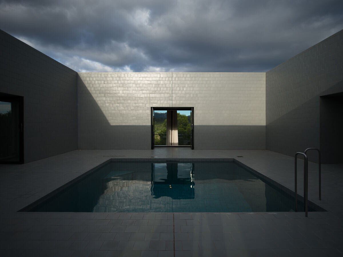 https://archello.com/story/132996/attachments/photos-videos/14 photo_credit Pezovon Ellrichshausen