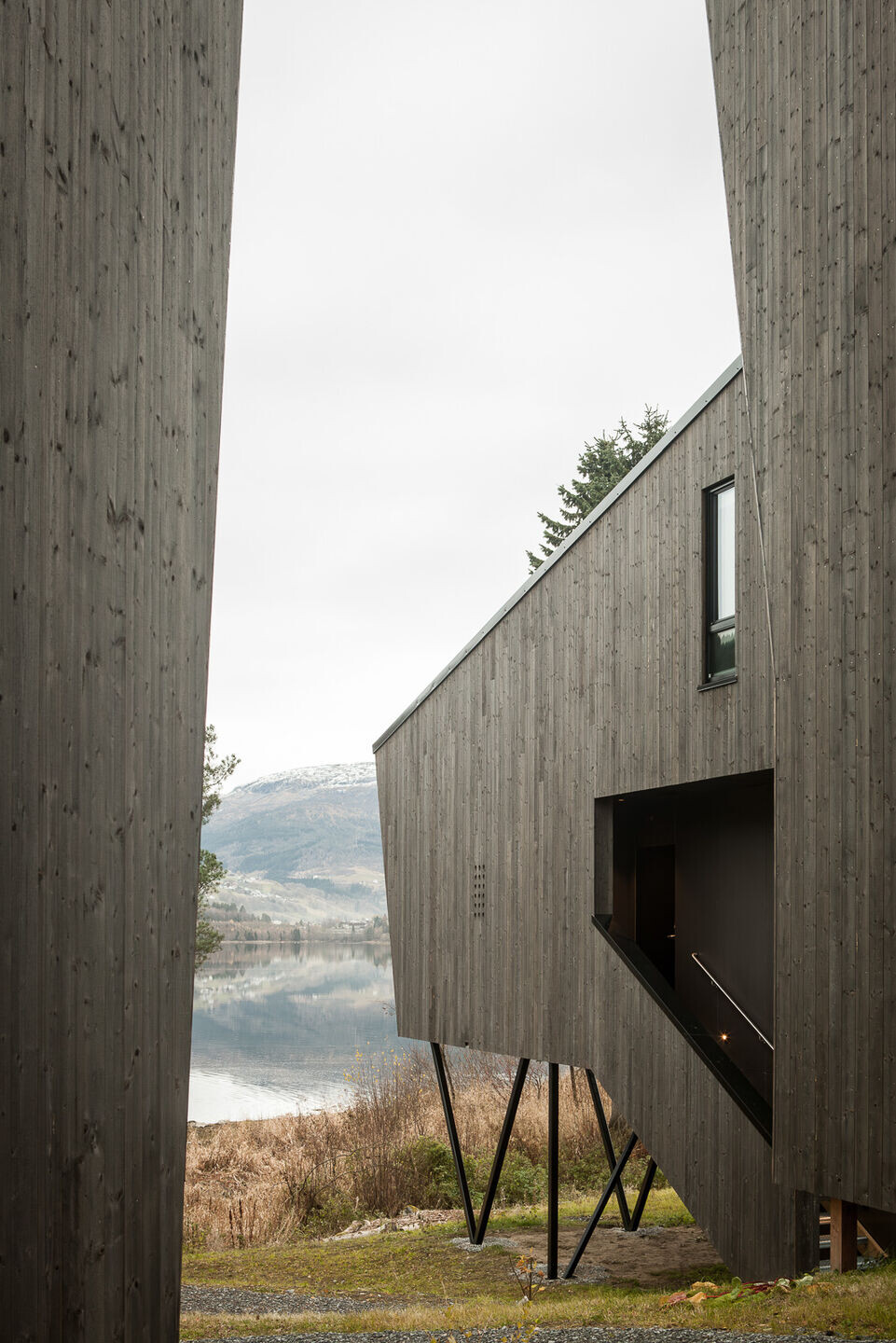 https://archello.com/story/133147/attachments/photos-videos/13 photo_credit Sam Hughes