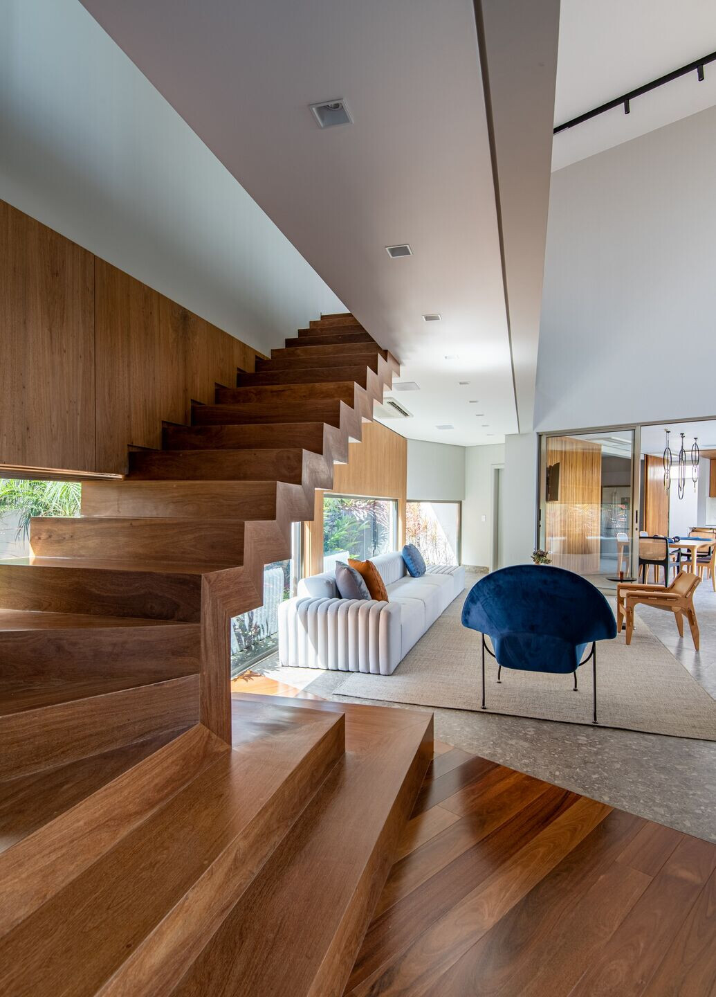 https://archello.com/story/133168/attachments/photos-videos/6 photo_credit Favaro Jr.