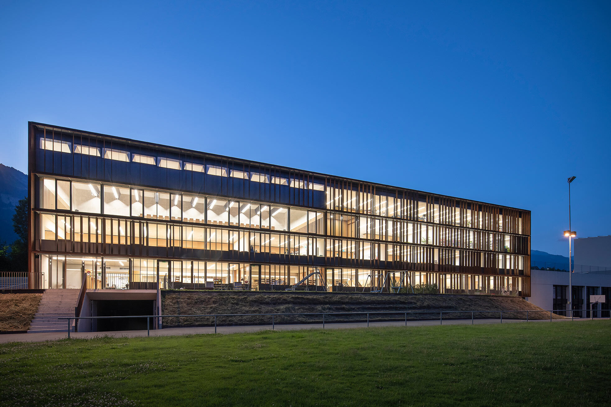 https://archello.com/story/133364/attachments/photos-videos/7 photo_credit DMK Photography