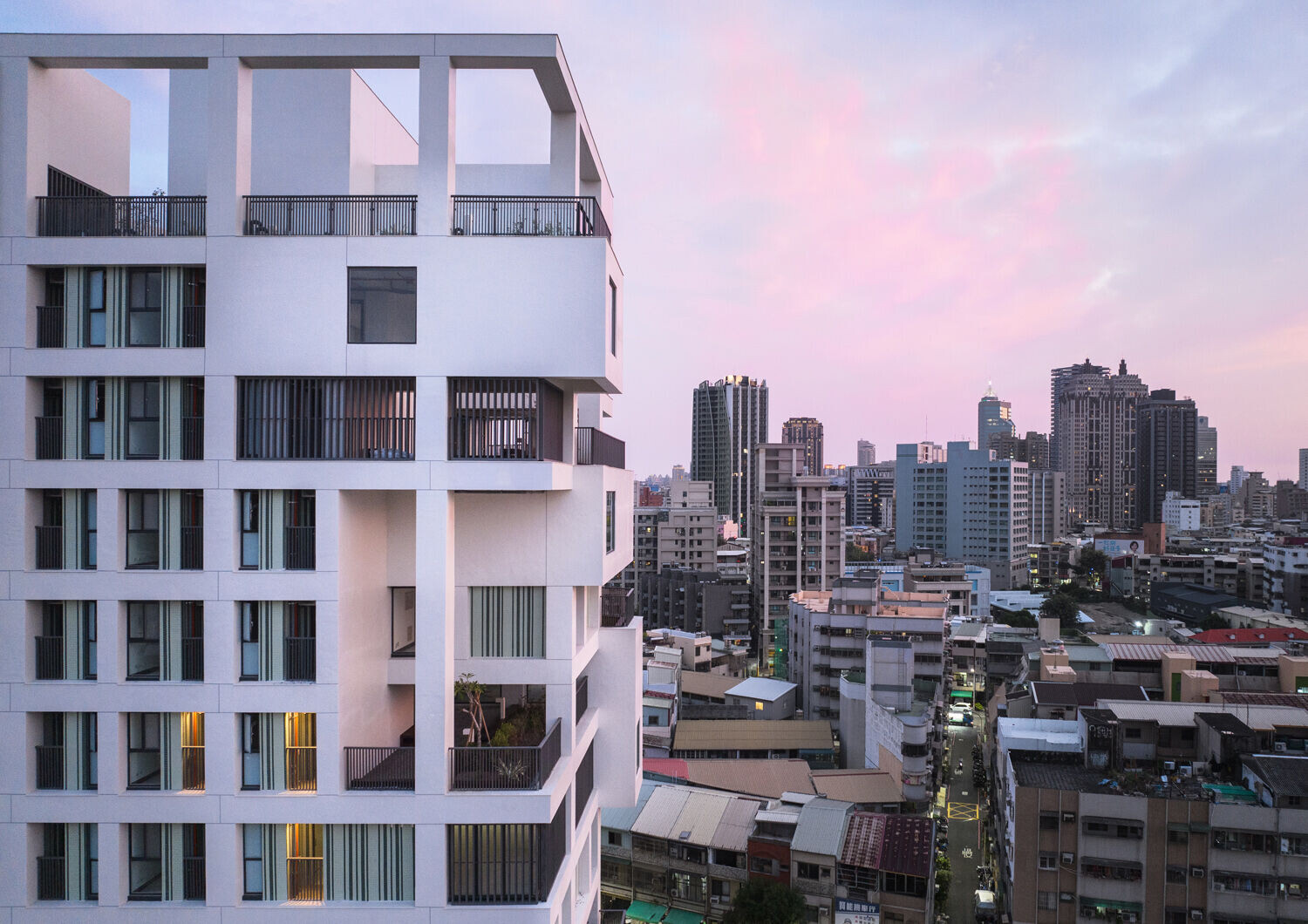 https://archello.com/story/133368/attachments/photos-videos/14 photo_credit Ethan Lee